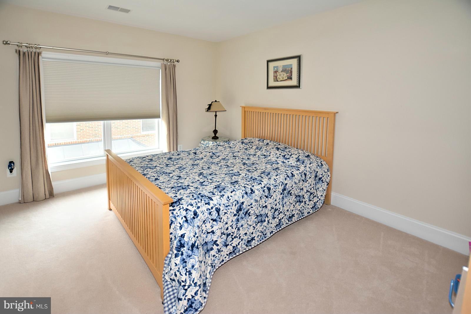 STOCKWELL MANOR - Residential