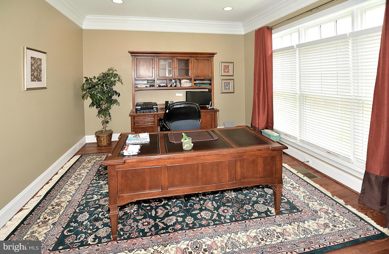 STOCKWELL MANOR - Residential