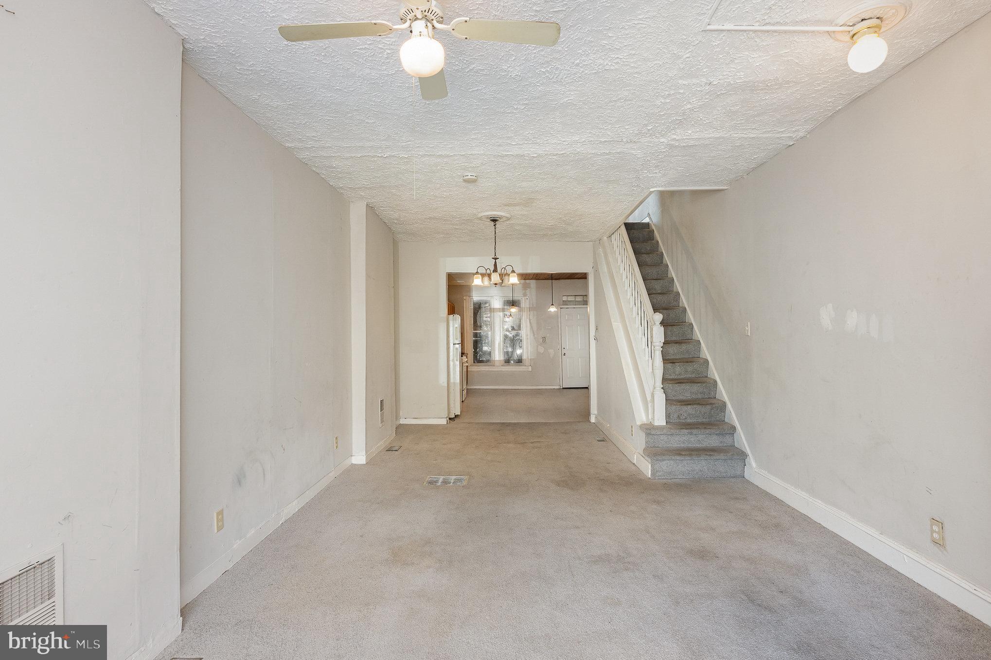 BROADWAY EAST - Residential