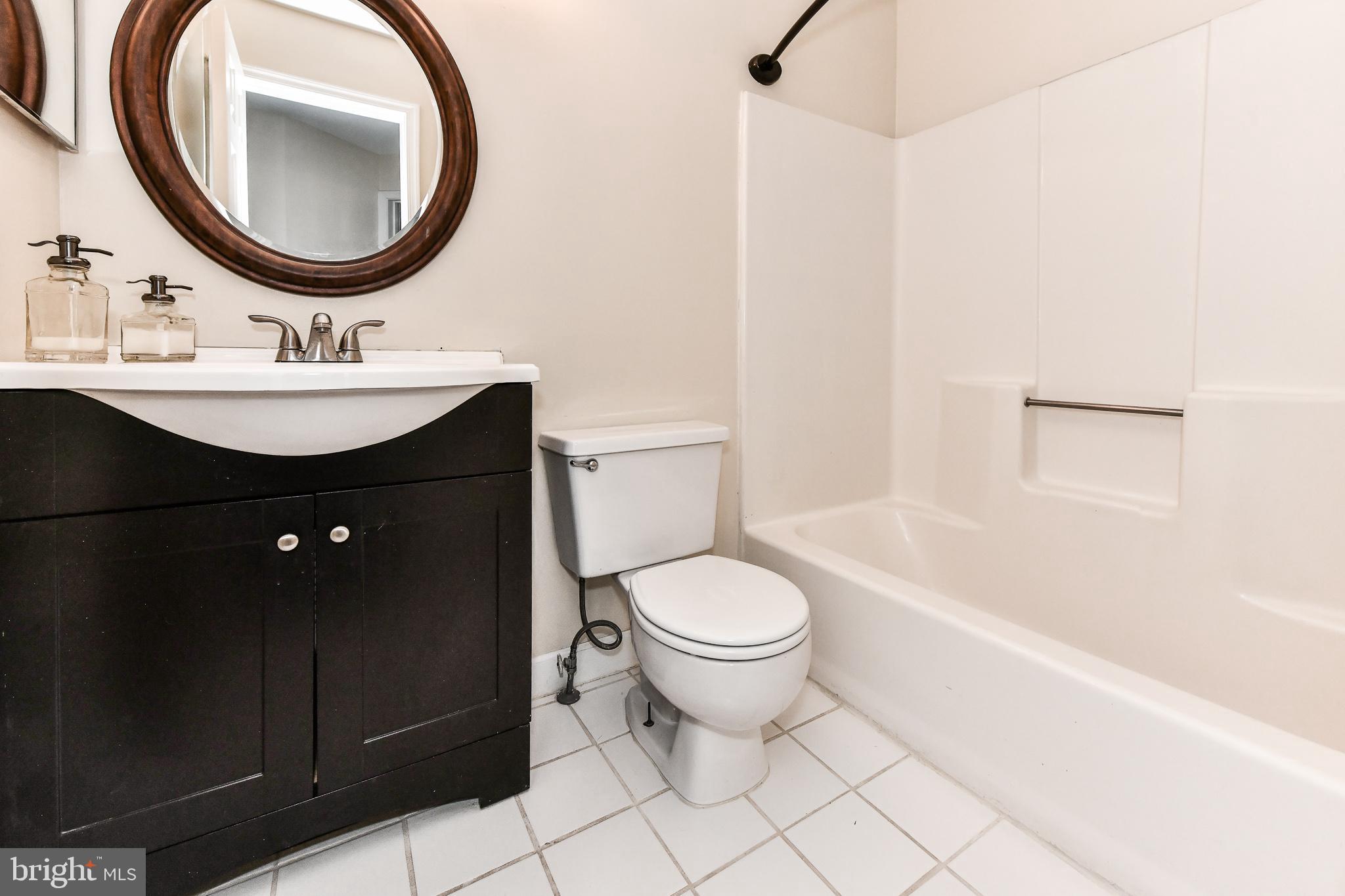 HILLWOOD - Residential Lease