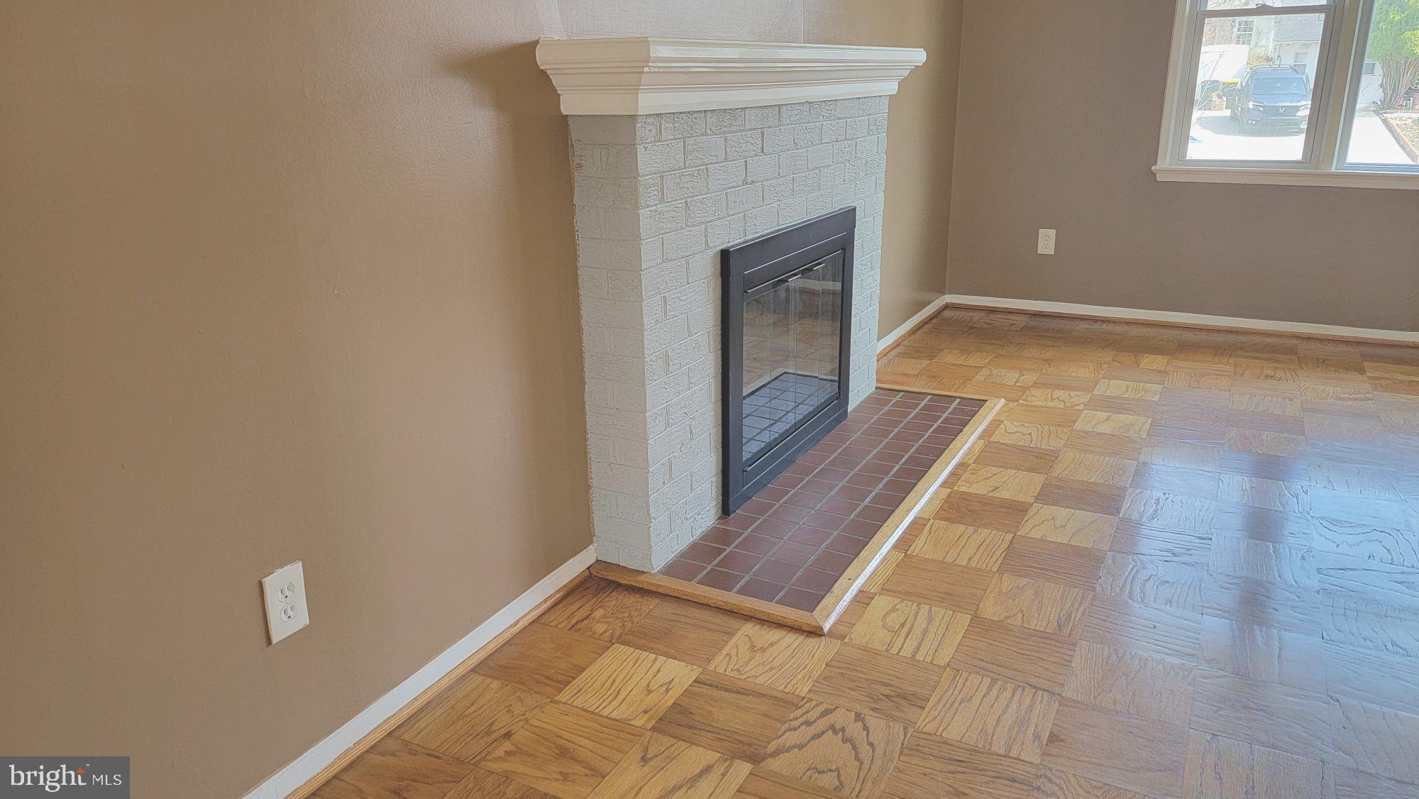 SPRINGFIELD - Residential