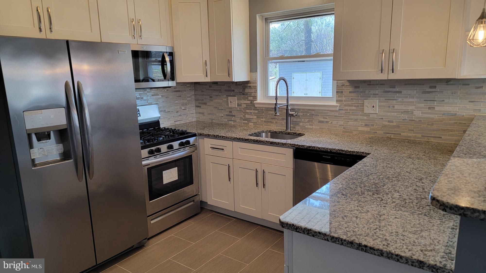 SPRINGFIELD - Residential