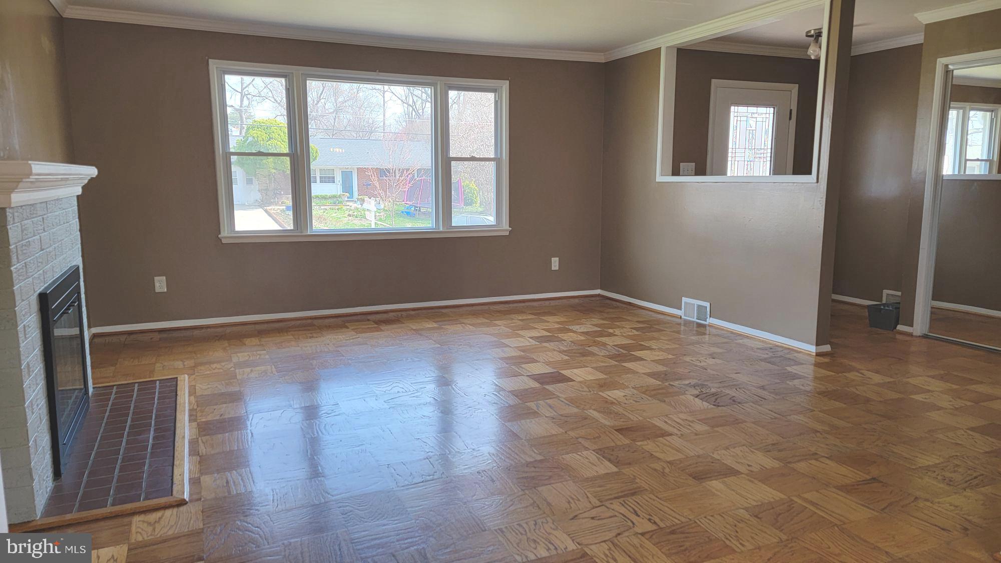 SPRINGFIELD - Residential