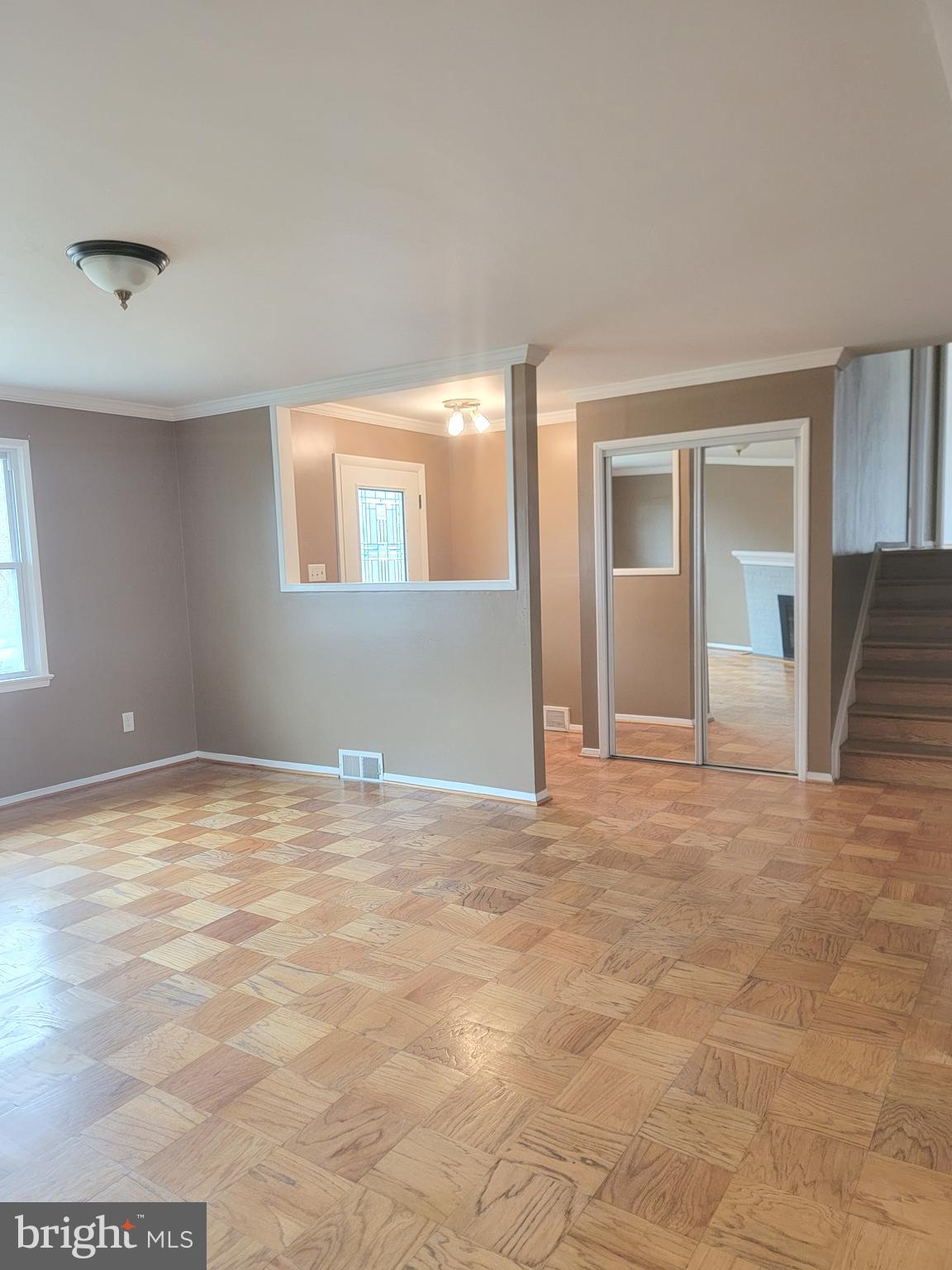 SPRINGFIELD - Residential