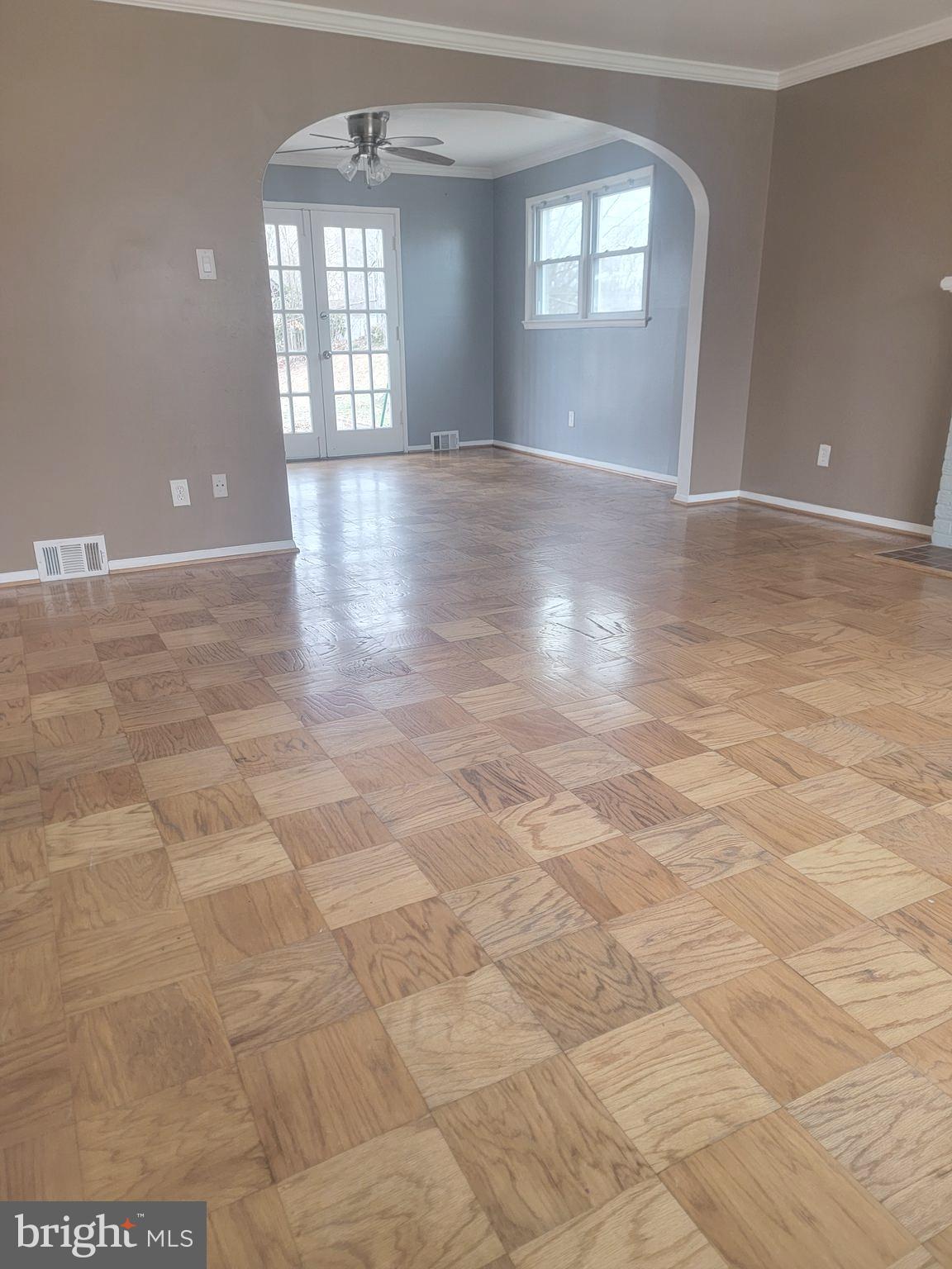 SPRINGFIELD - Residential