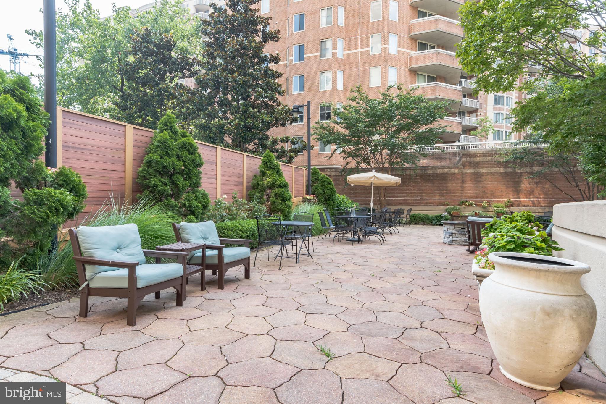 BELLA VISTA CONDOMINIUM - Residential