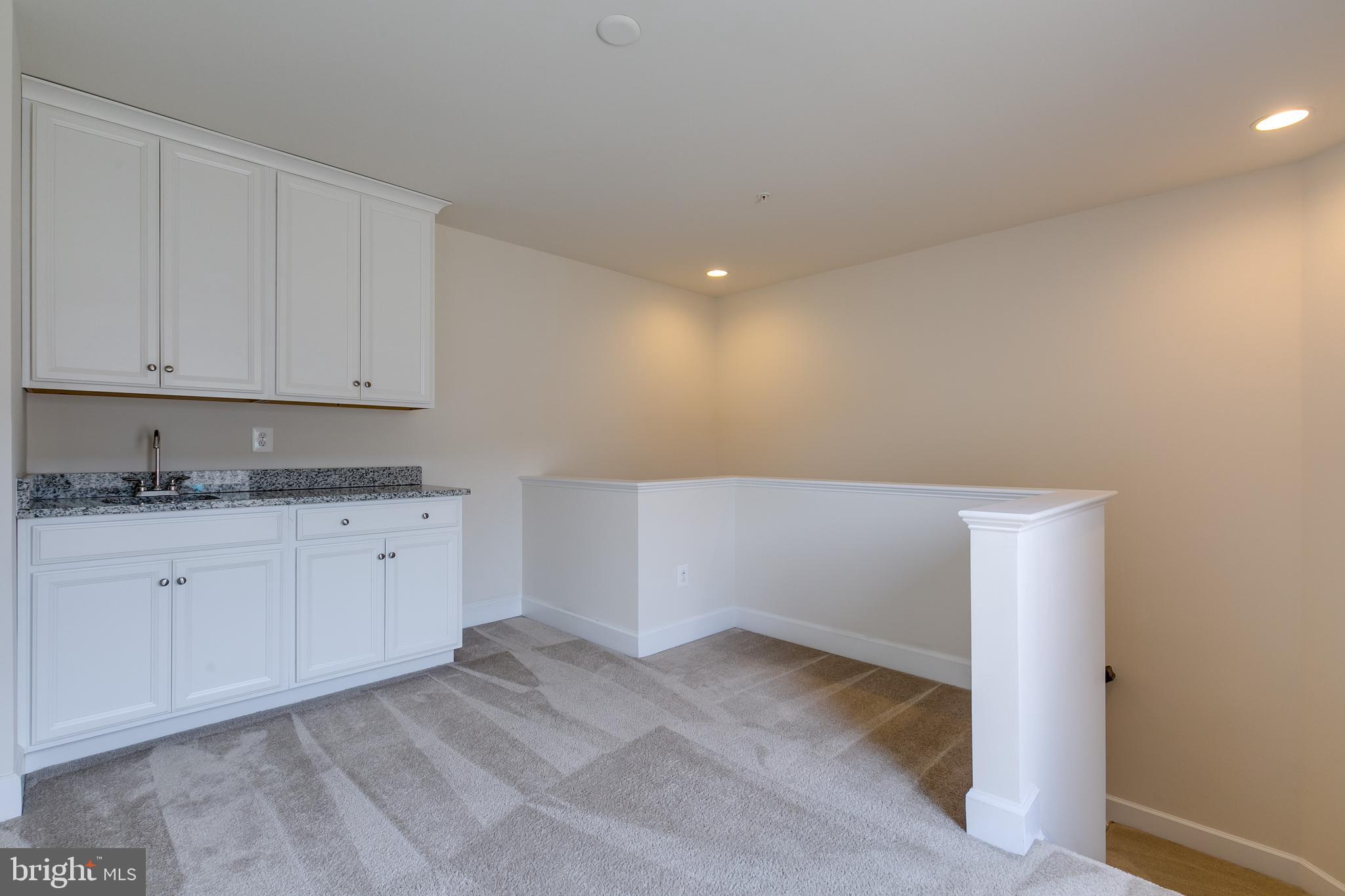 RIVERDALE PARK STATION - Residential Lease