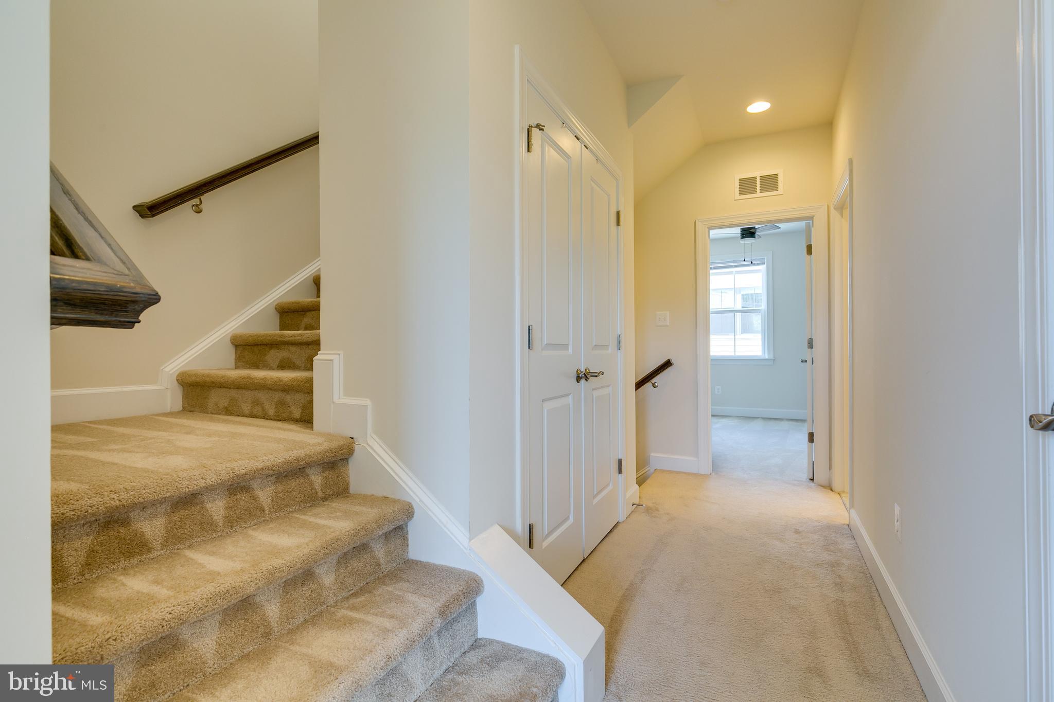 RIVERDALE PARK STATION - Residential Lease