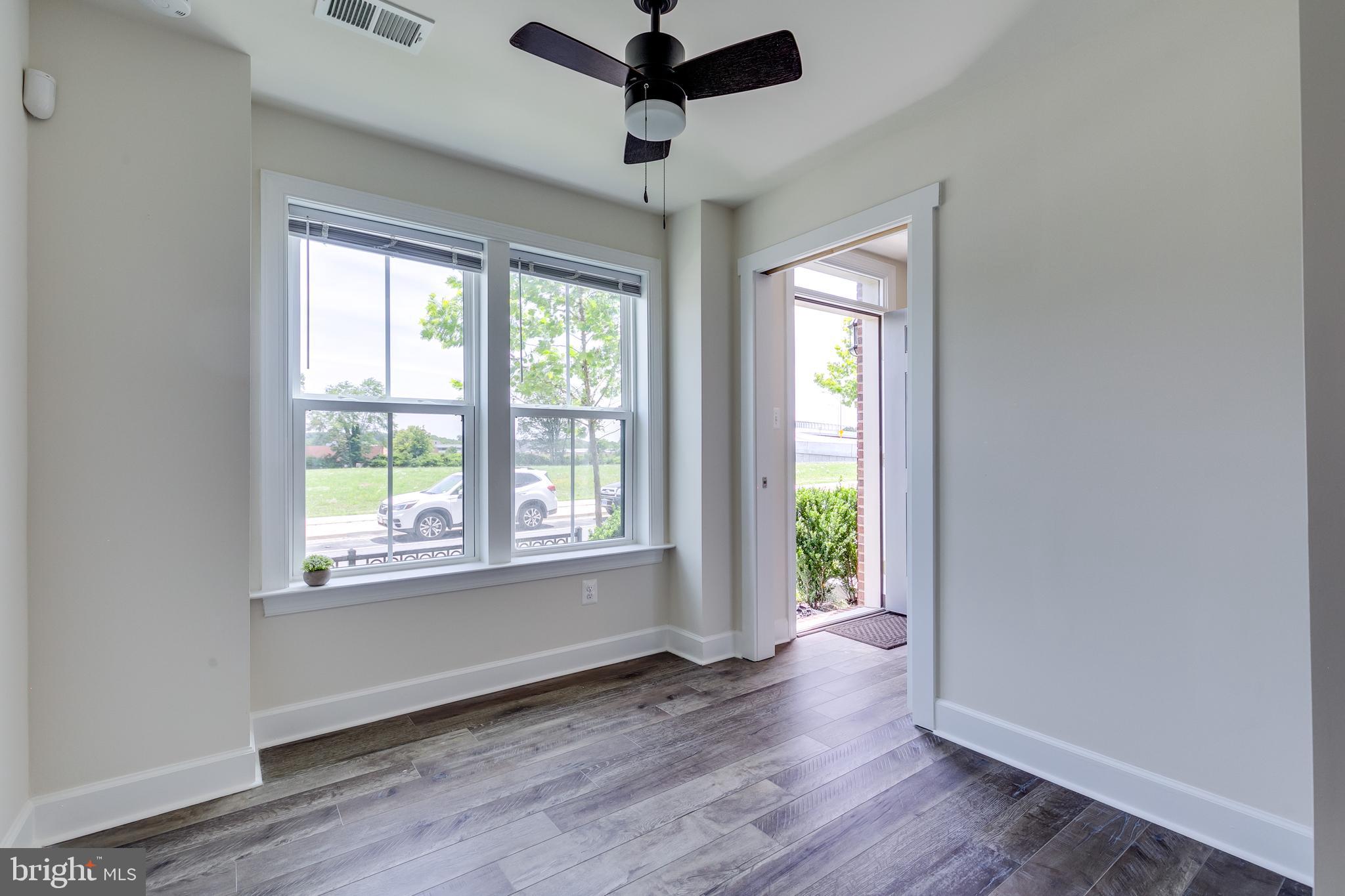 RIVERDALE PARK STATION - Residential Lease