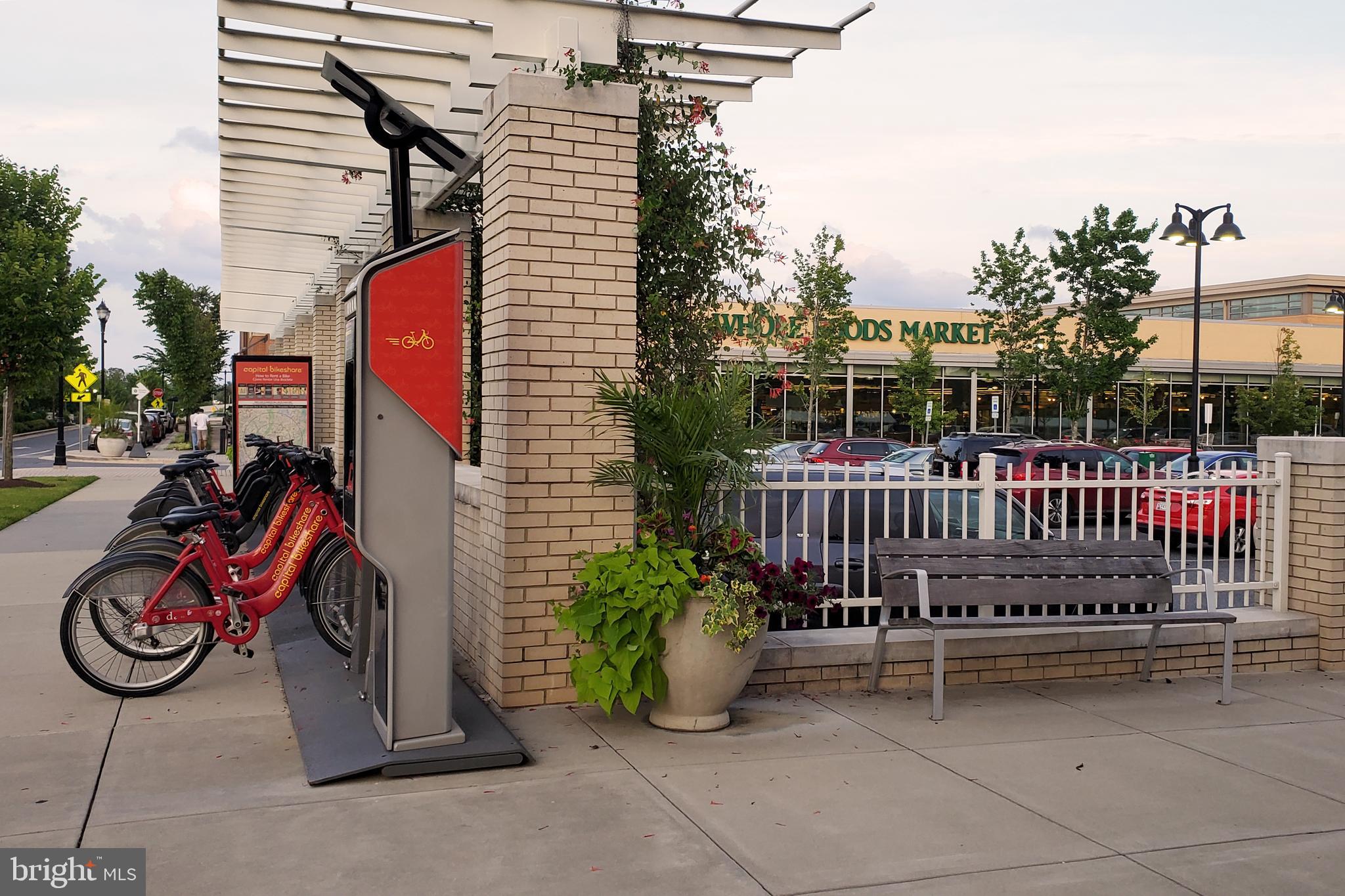 RIVERDALE PARK STATION - Residential Lease