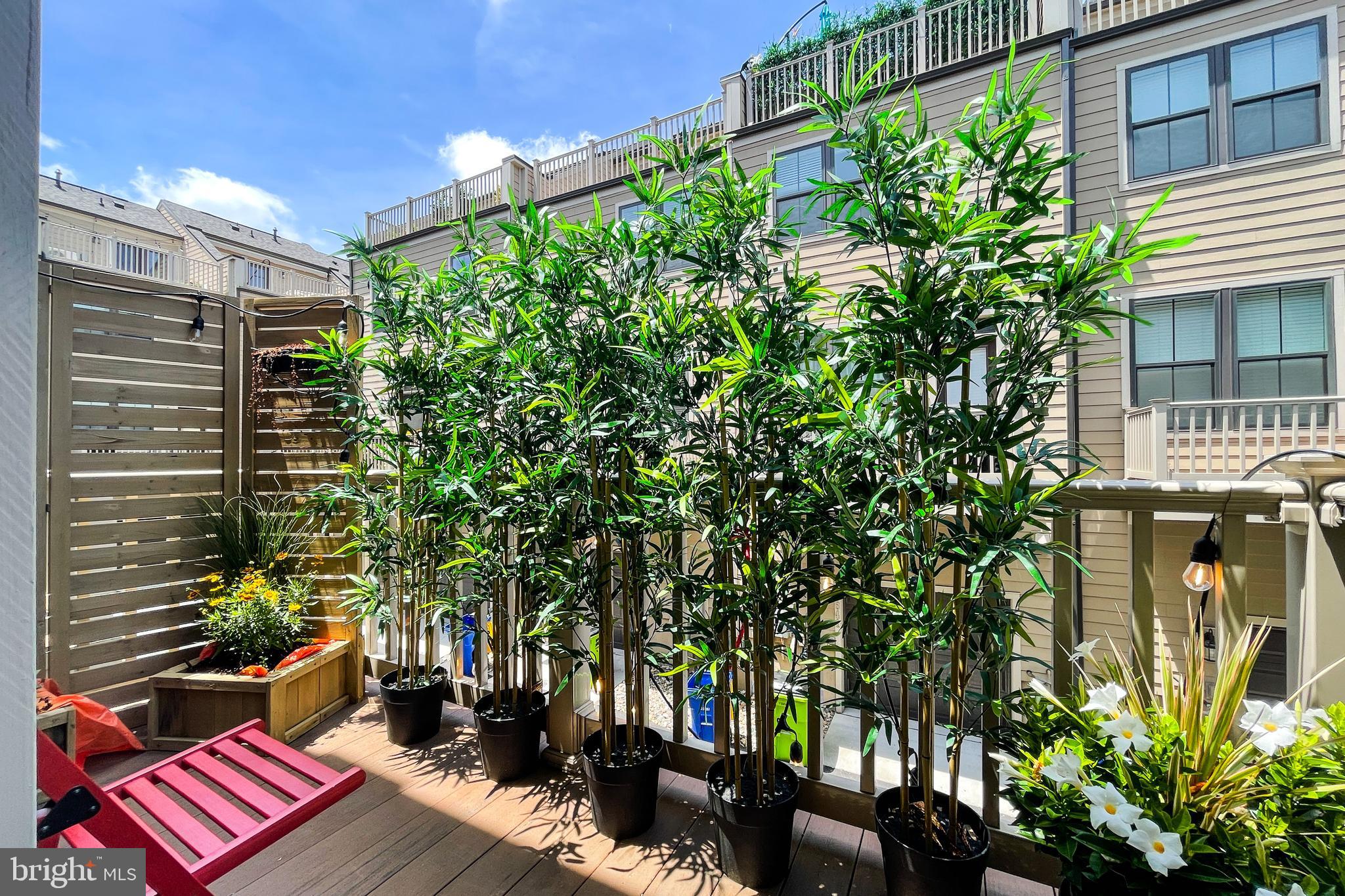 RIVERDALE PARK STATION - Residential Lease