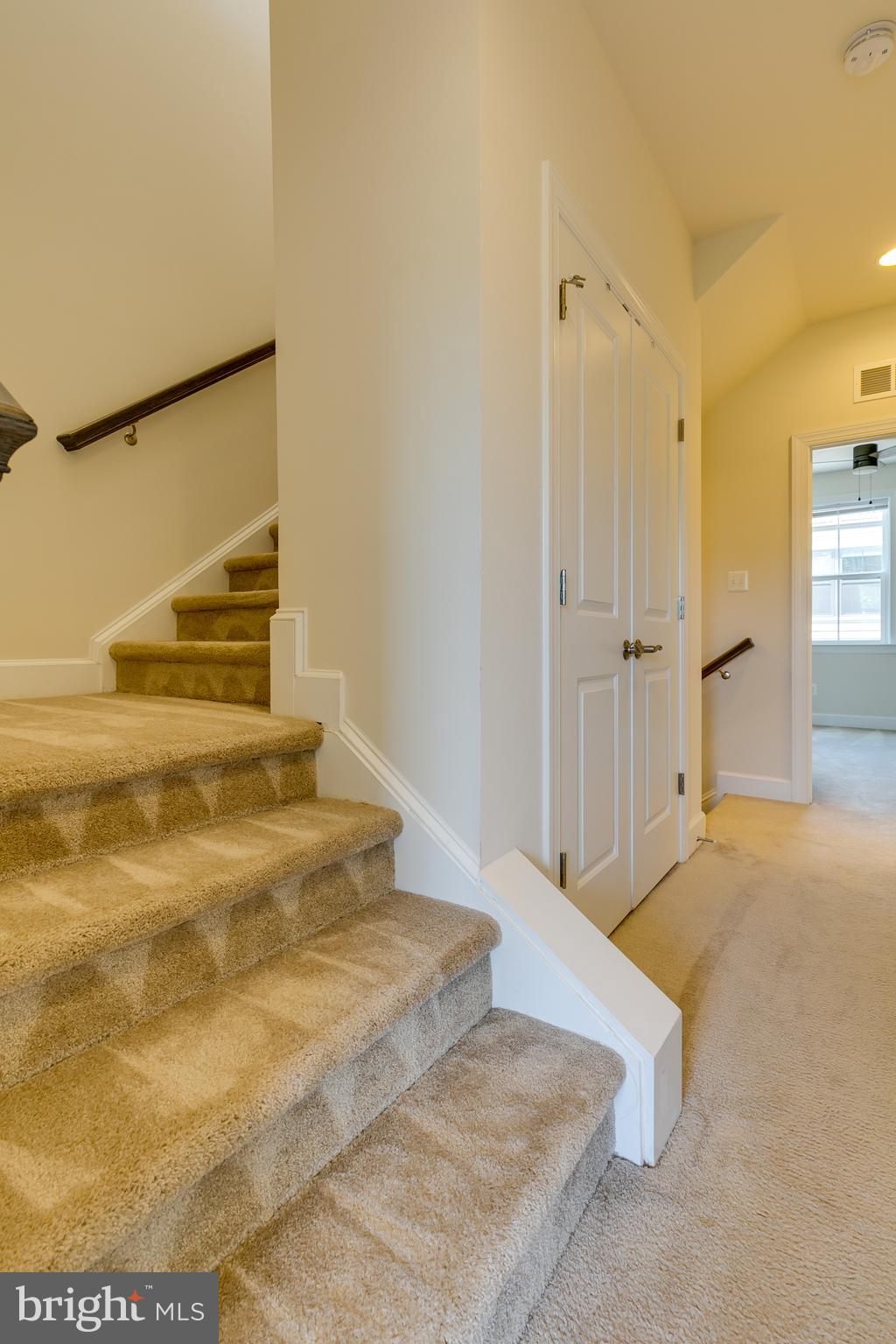 RIVERDALE PARK STATION - Residential Lease