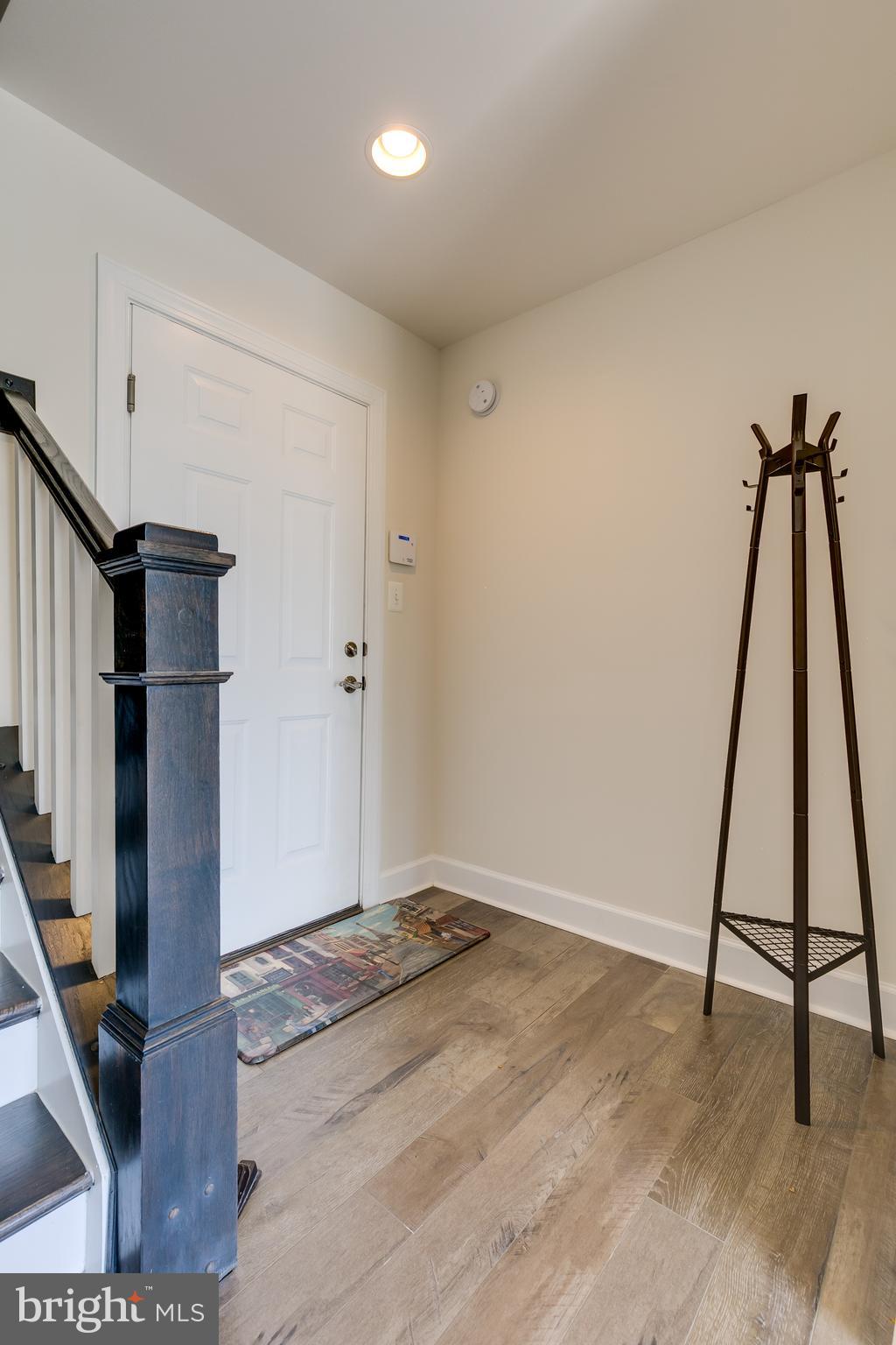 RIVERDALE PARK STATION - Residential Lease