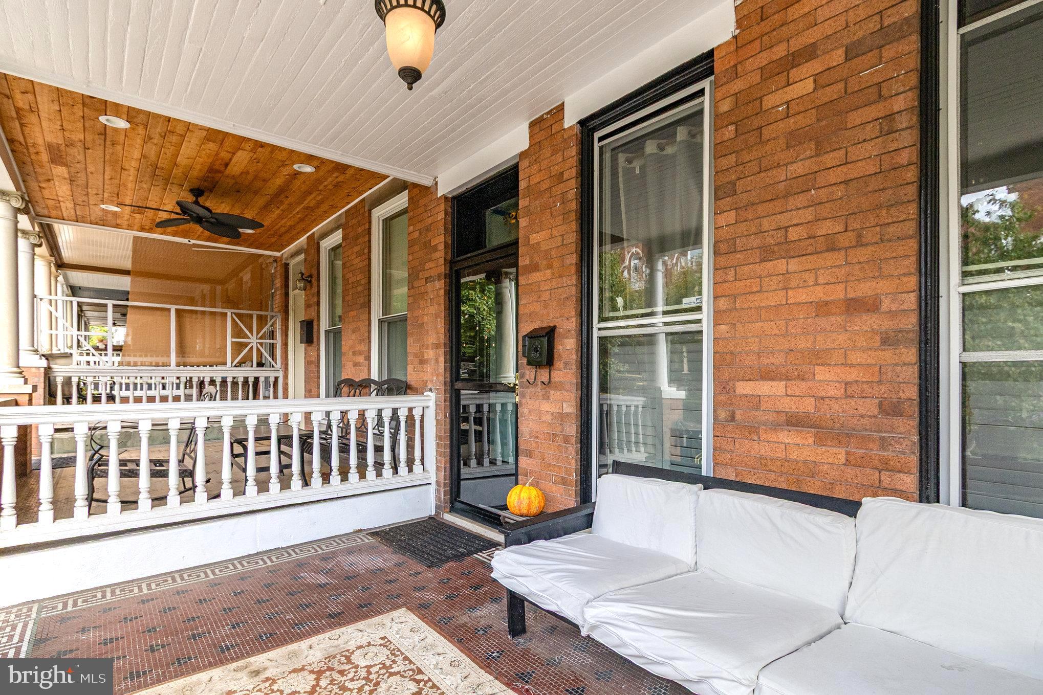 RESERVOIR HILL - Residential