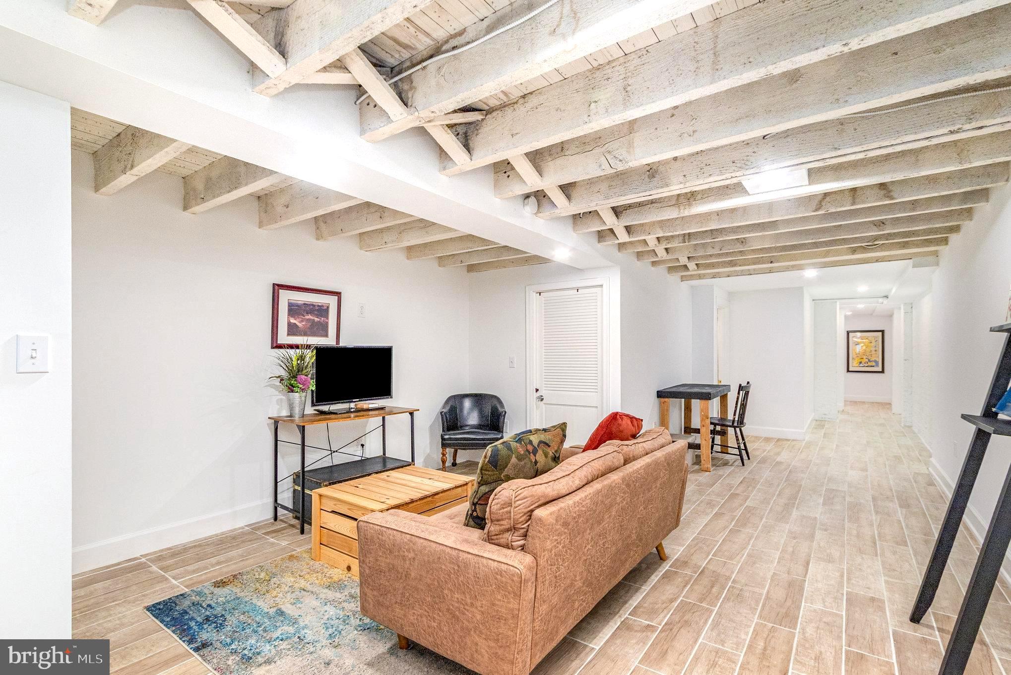 RESERVOIR HILL - Residential