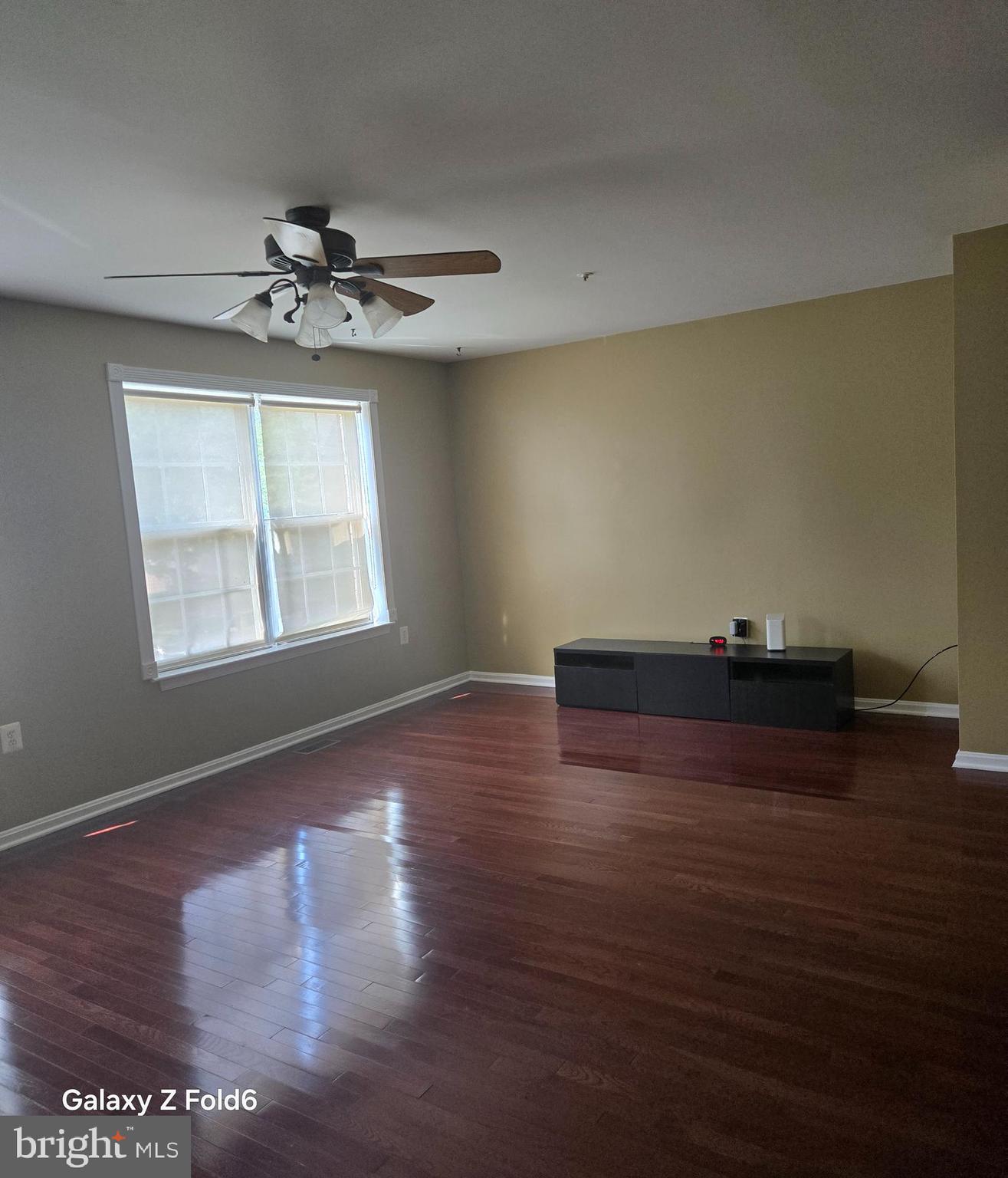 LYONS GATE - Residential