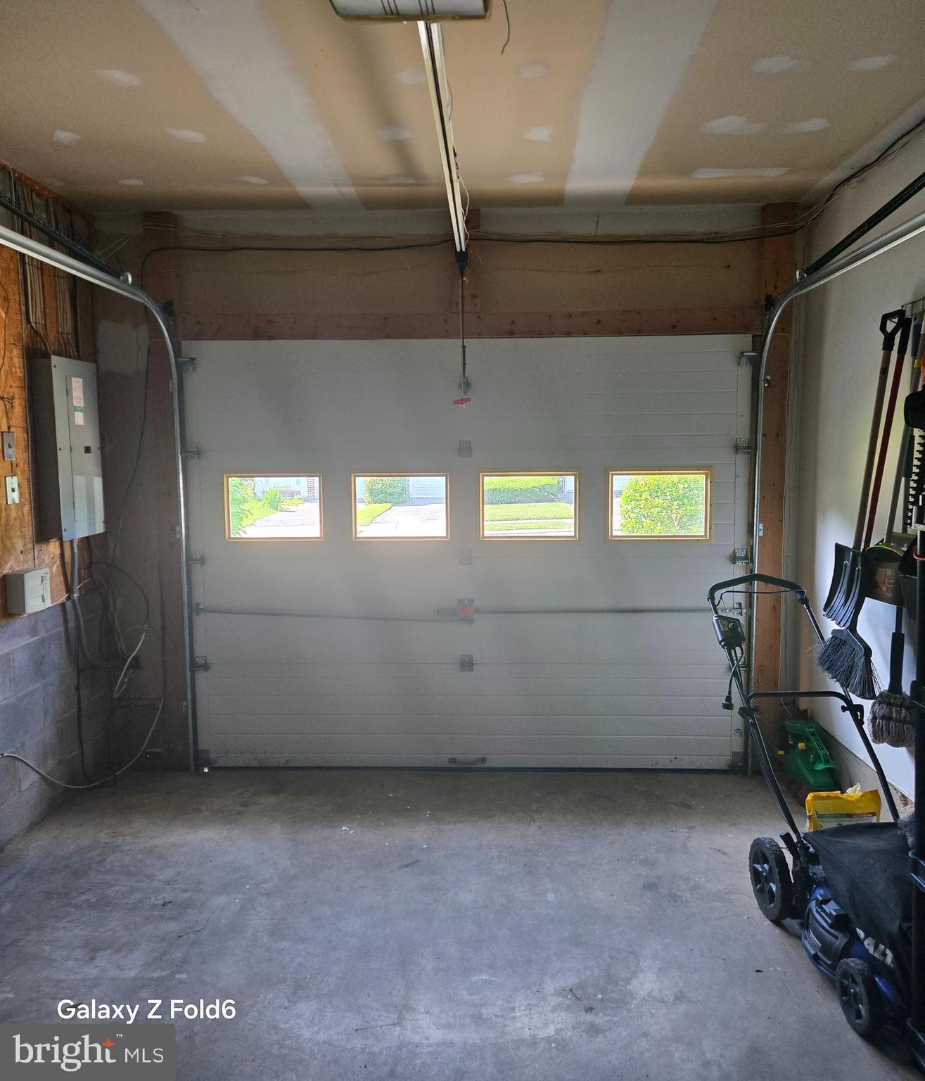 LYONS GATE - Residential