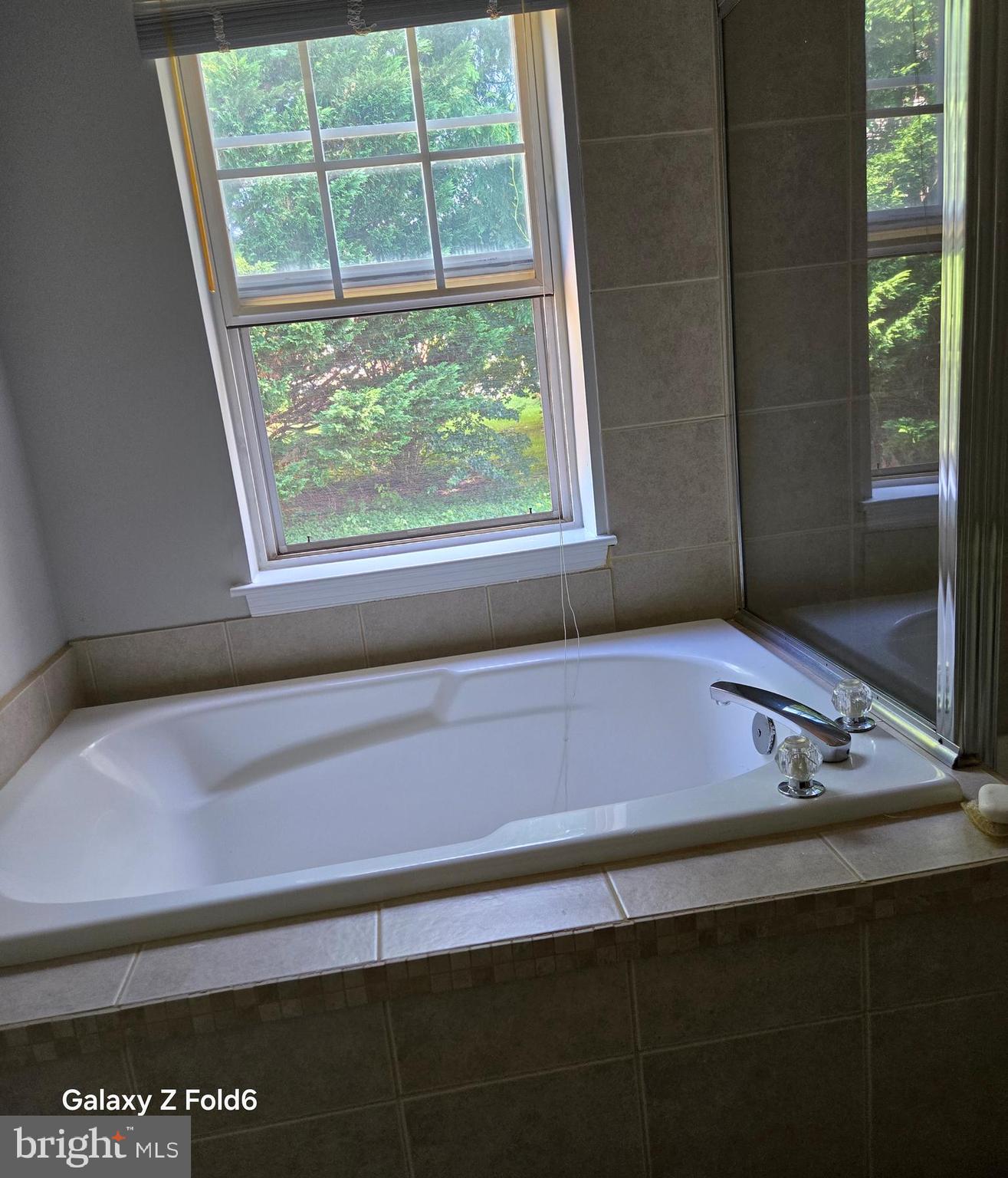 LYONS GATE - Residential