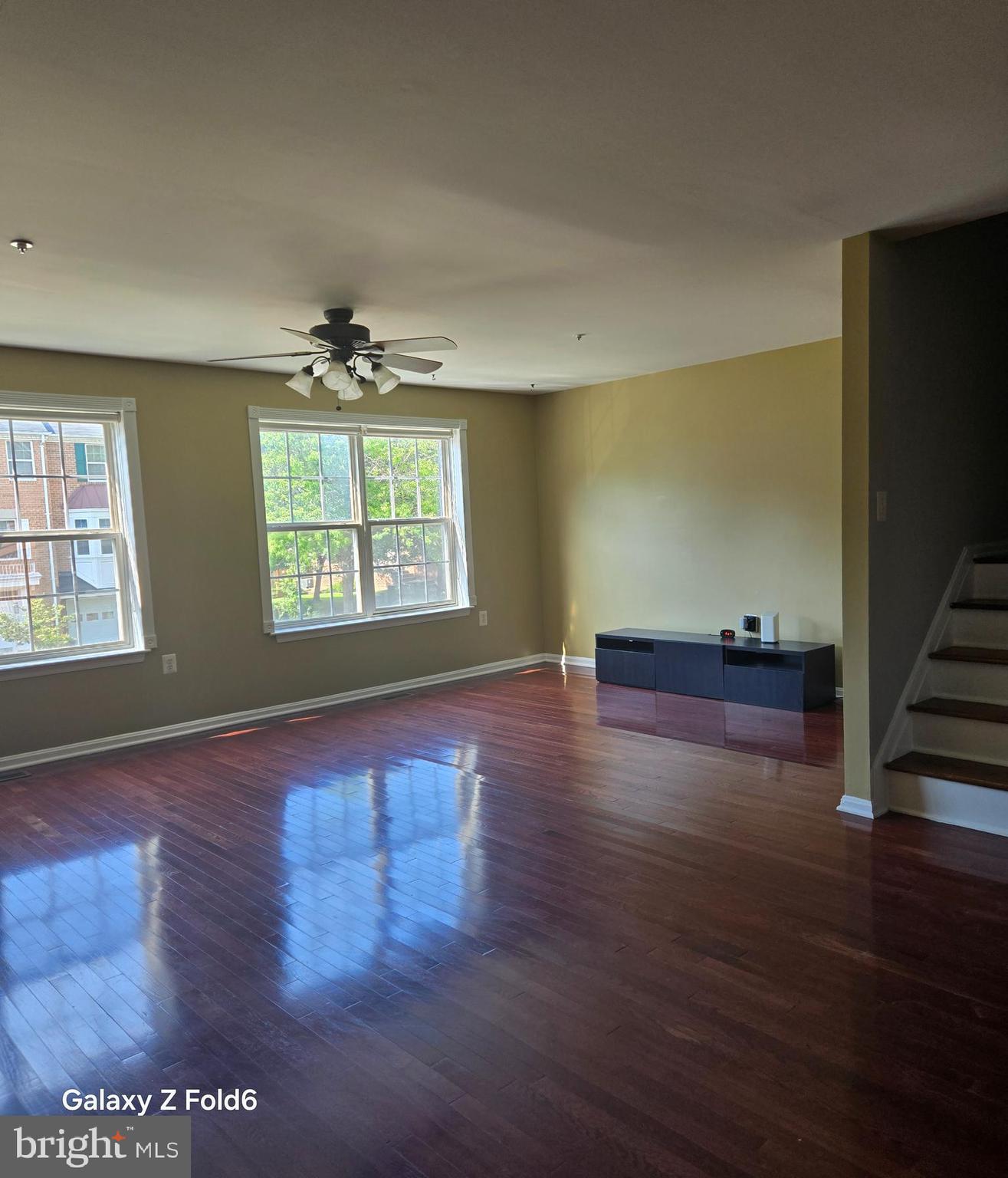 LYONS GATE - Residential