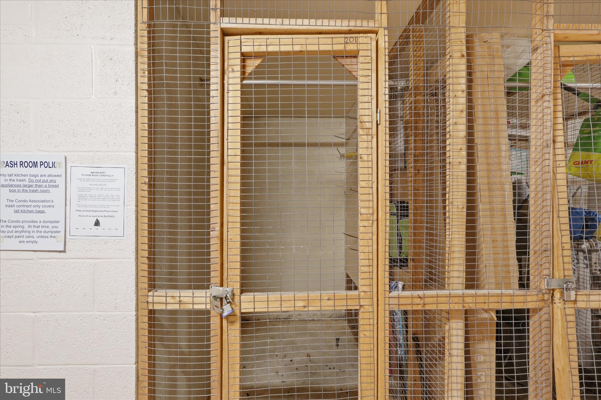 EDGEWOOD CONDOMMINIUMS - Residential