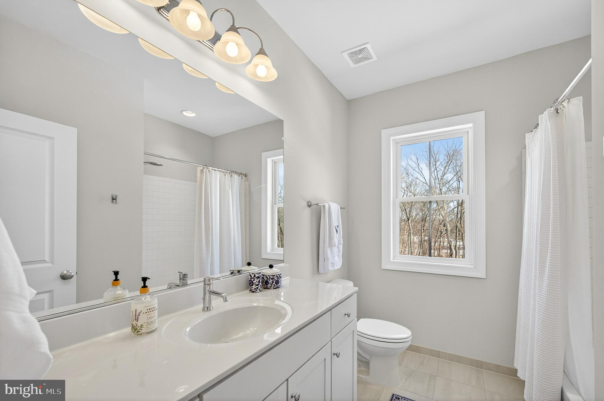 THE GRANT AT WILLOWSFORD - Residential