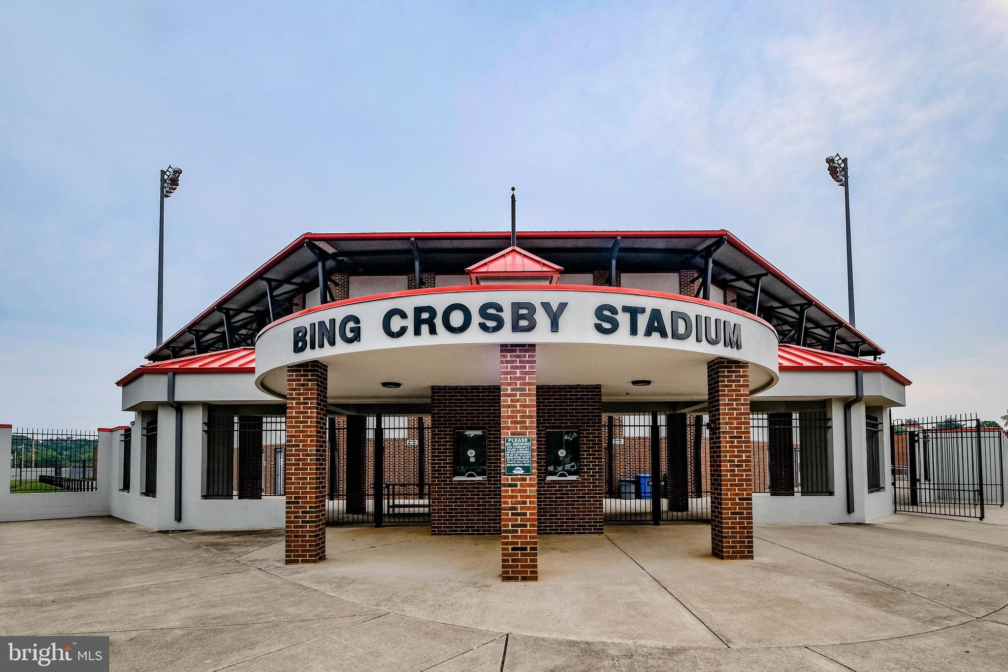 FAIRVIEW COURT - Residential