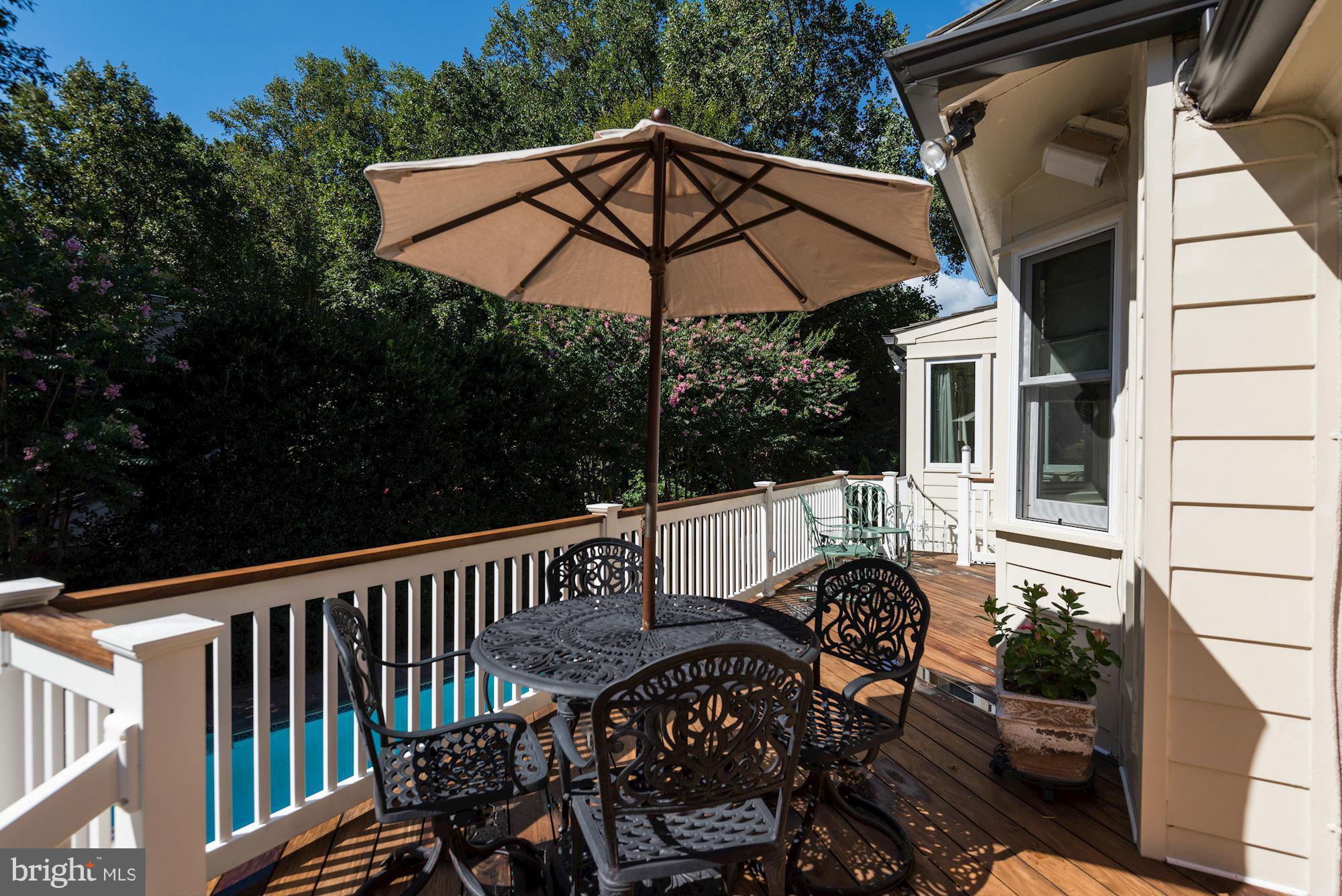 RIVER FALLS - Residential