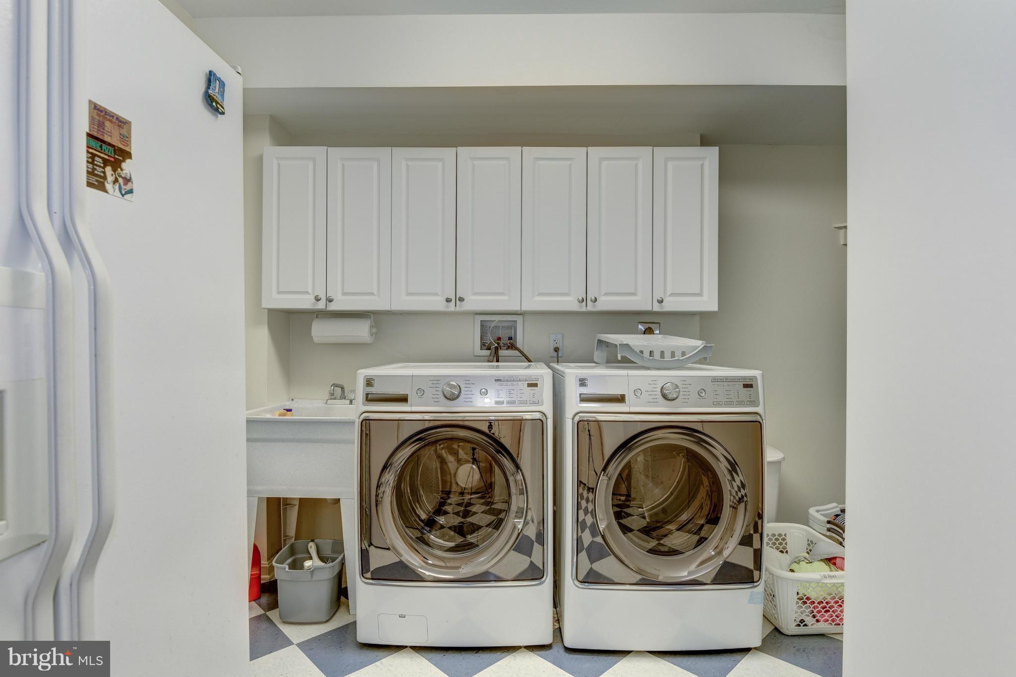 RIVER FALLS - Residential