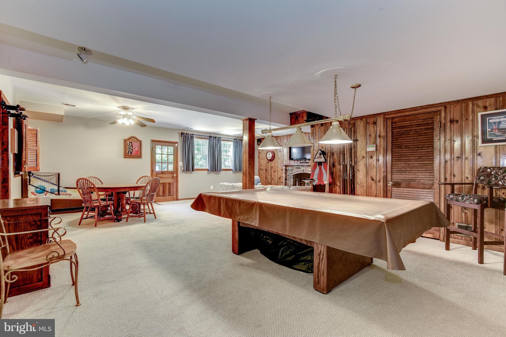 RIVER FALLS - Residential