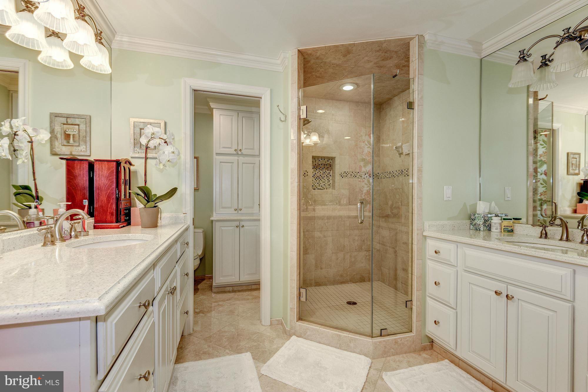 RIVER FALLS - Residential