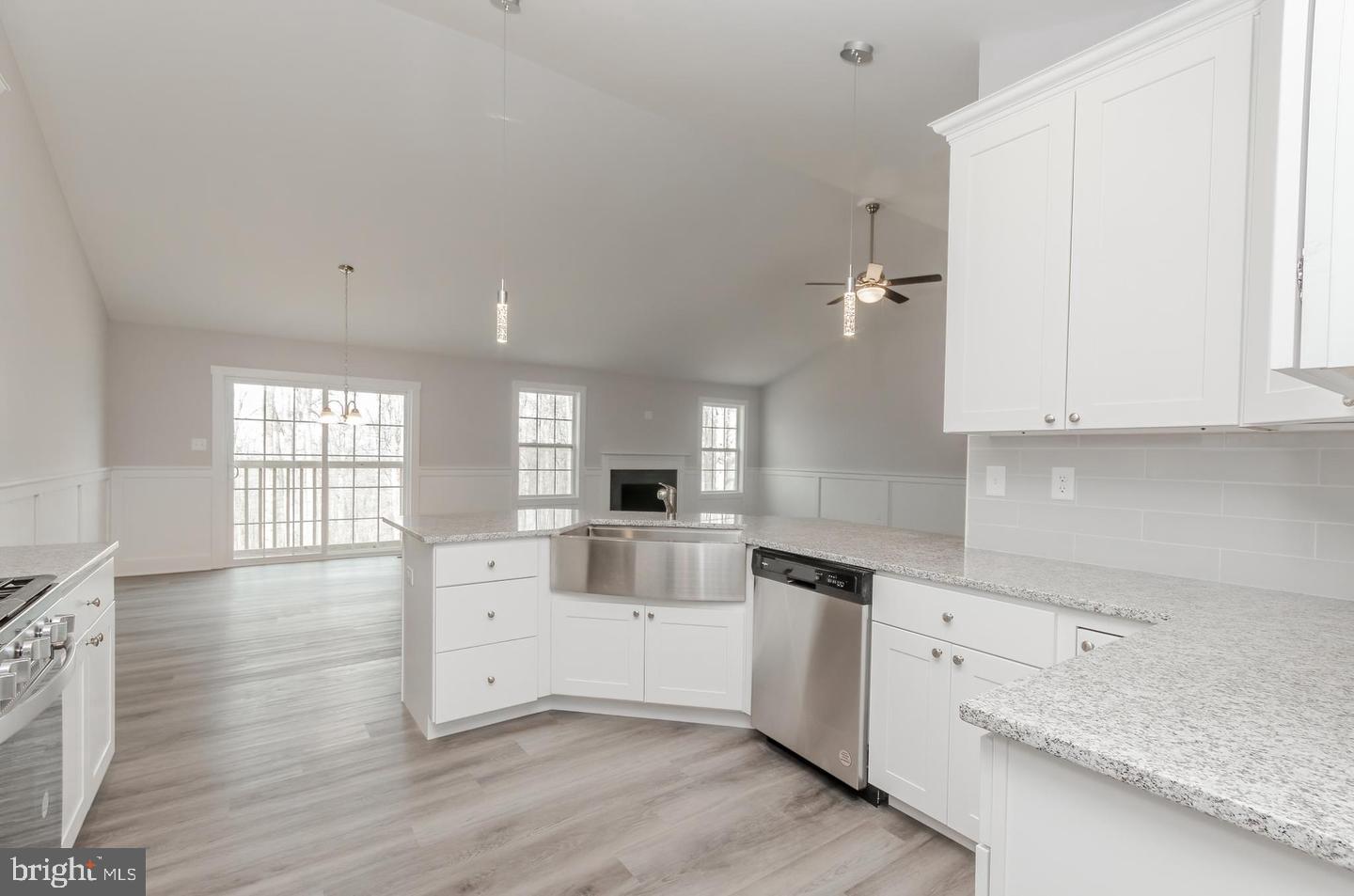 CLOVERDALE HEIGHTS - Residential