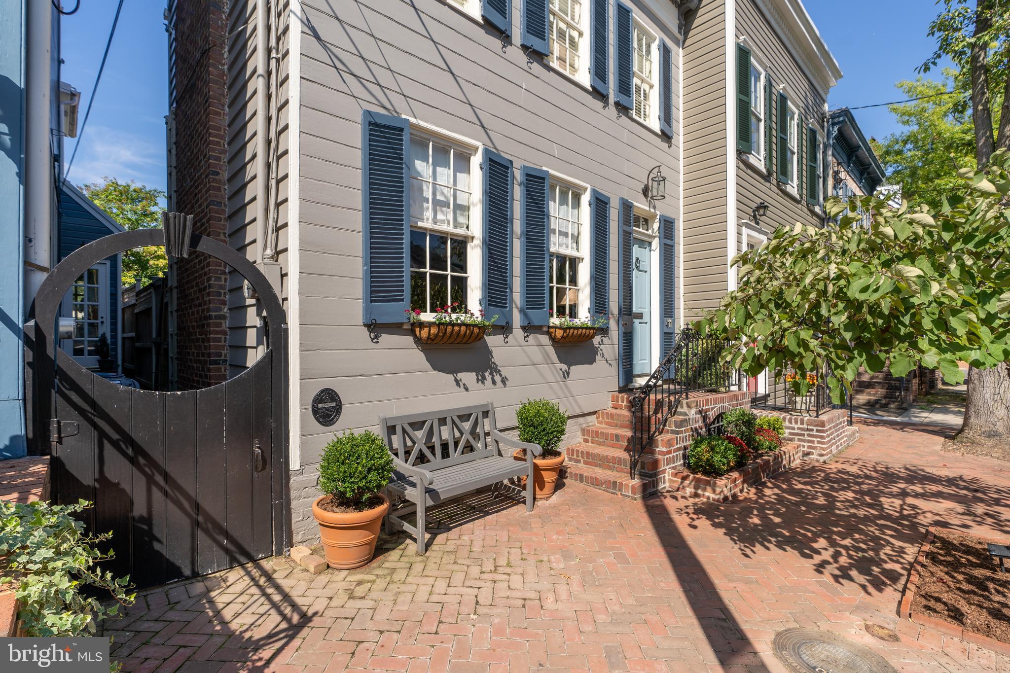 OLD TOWN - Residential