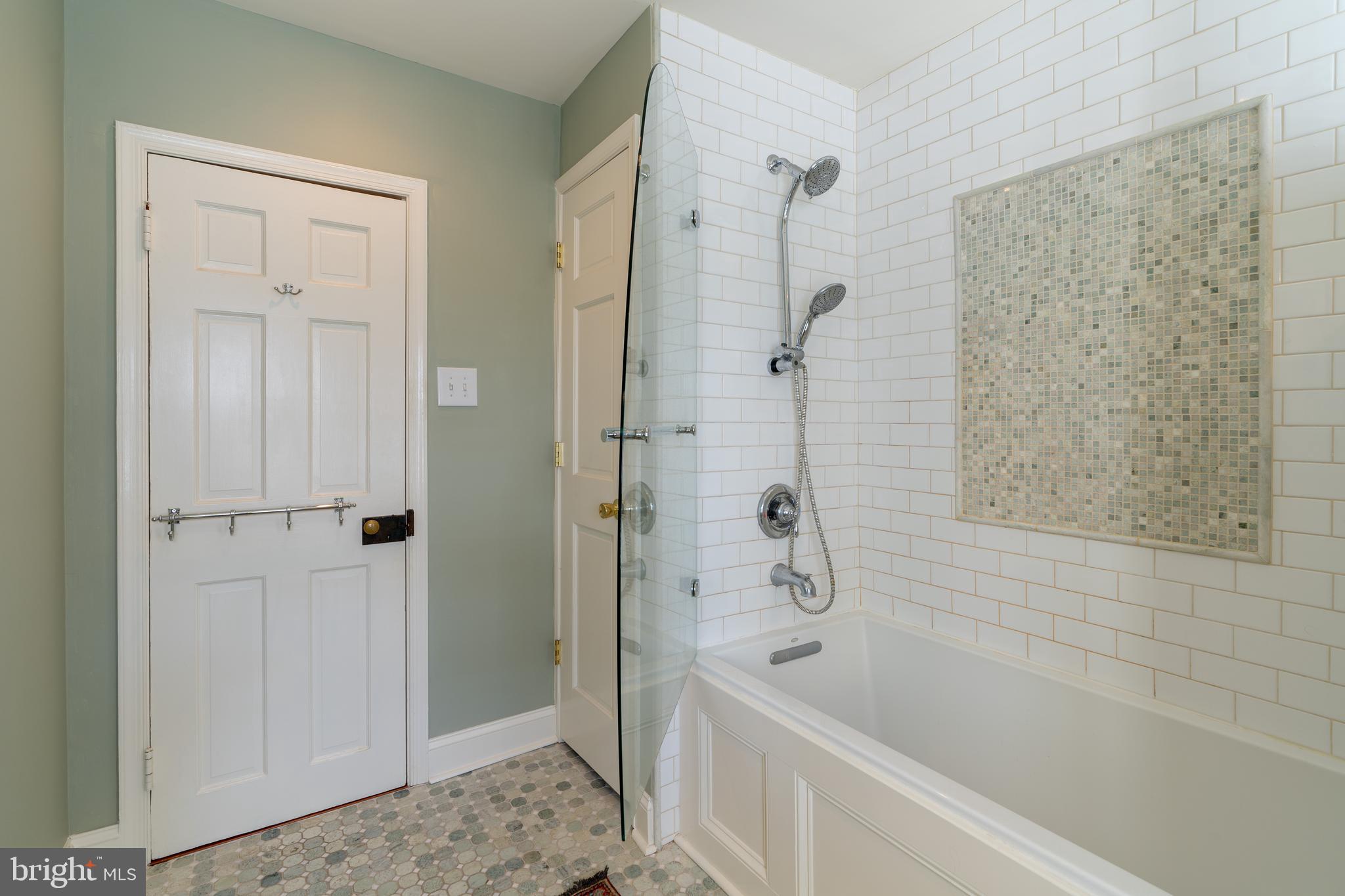 OLD TOWN - Residential