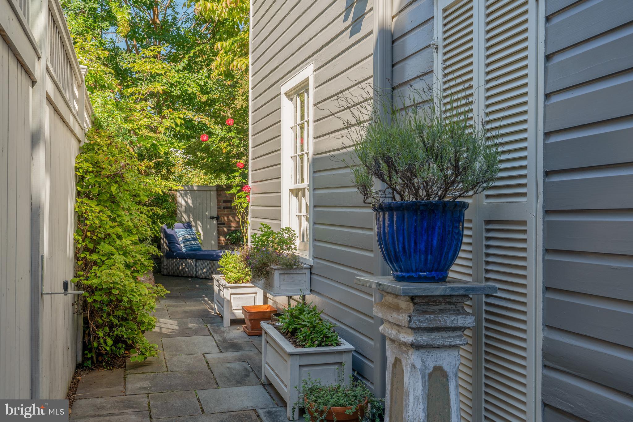 OLD TOWN - Residential