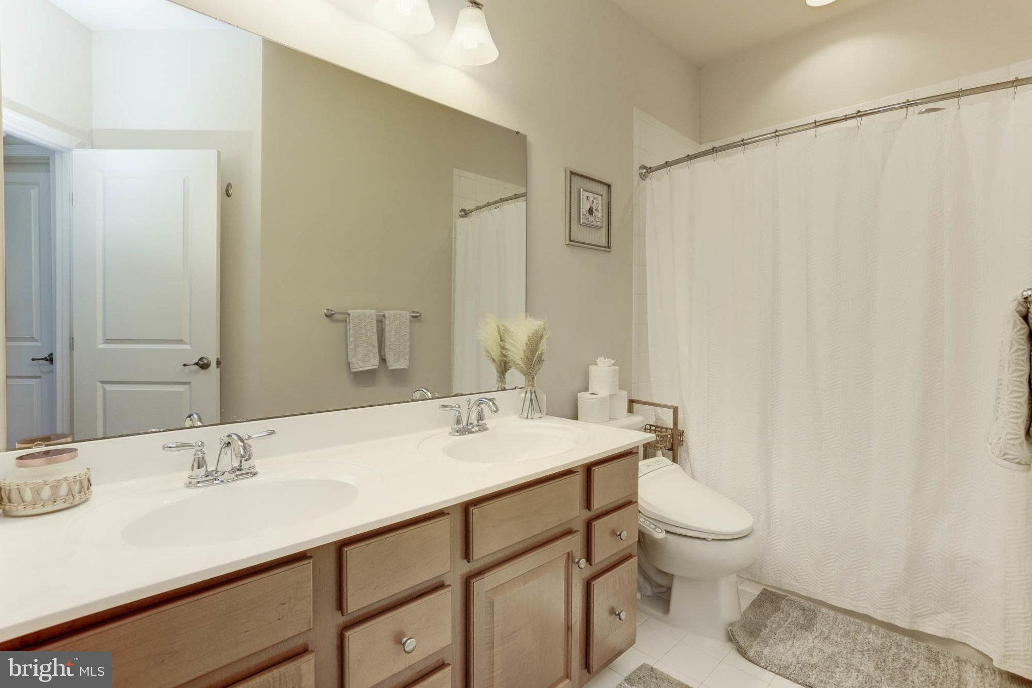 LINTON AT BALLENGER - Residential