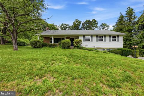 Homes For Sale - 118 Deerfield Road<br/> BROOMALL, PA 19008