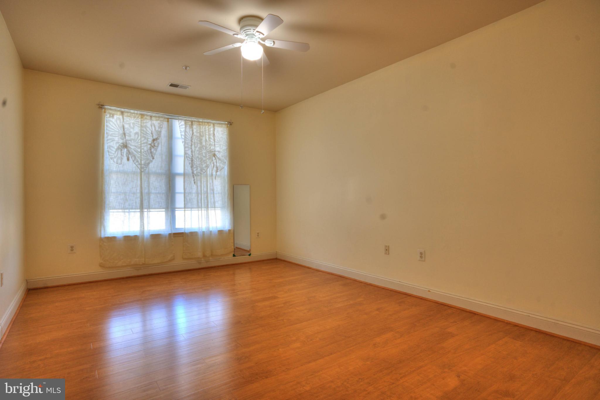 HOLLY WOODS CONDOMINIUMS - Residential