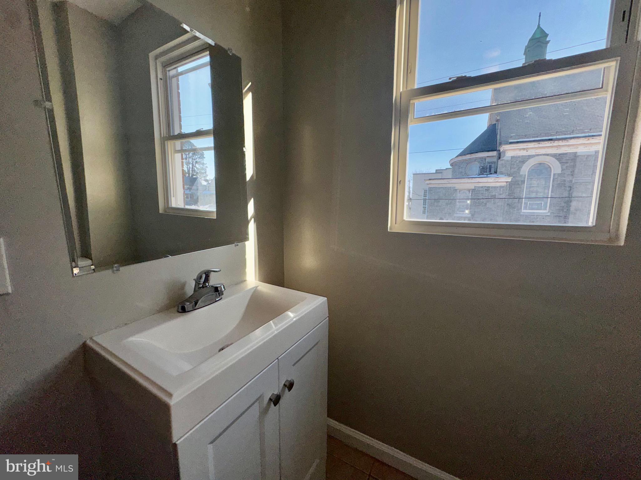 PEN LUCY - Residential