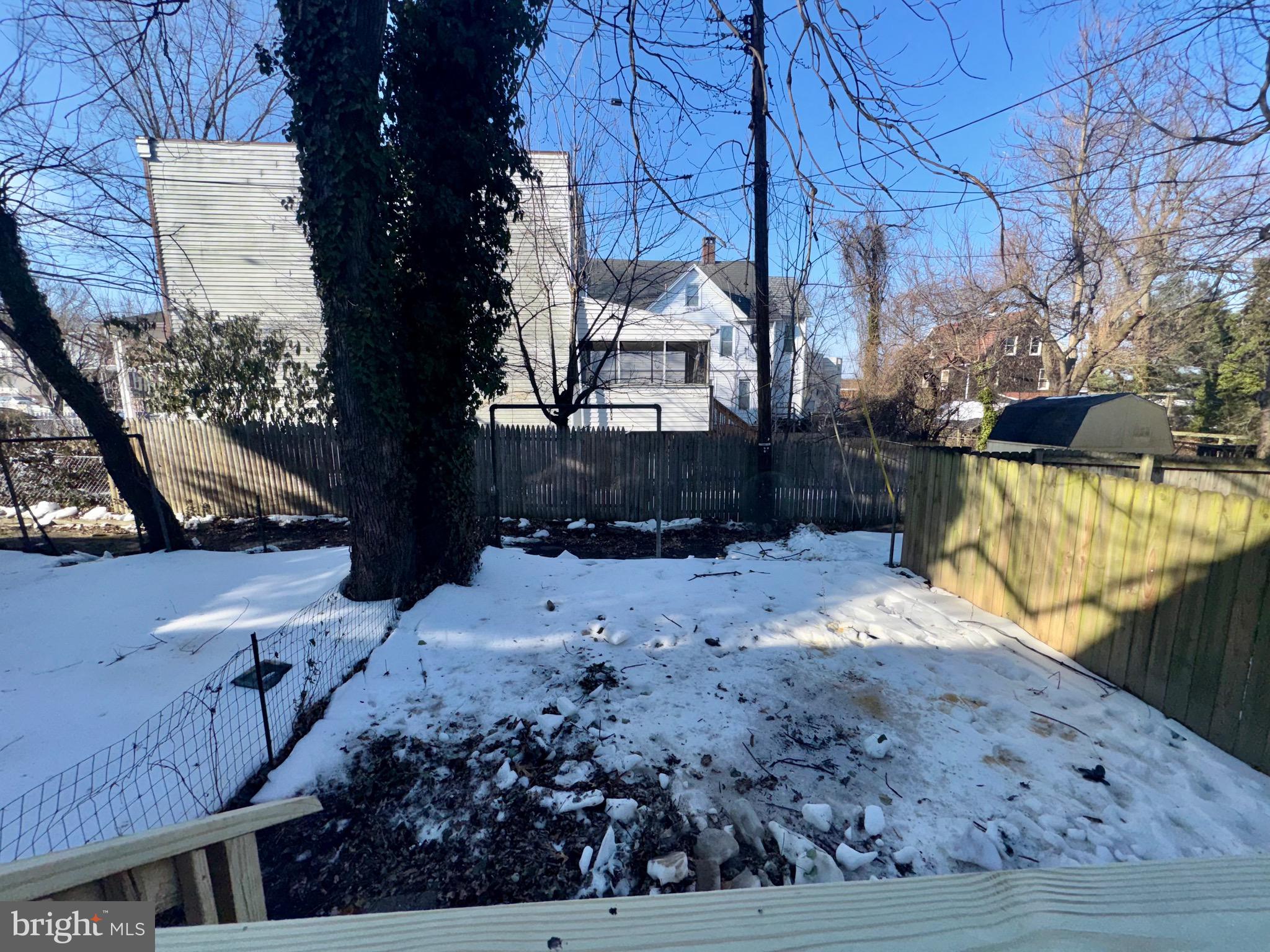 PEN LUCY - Residential