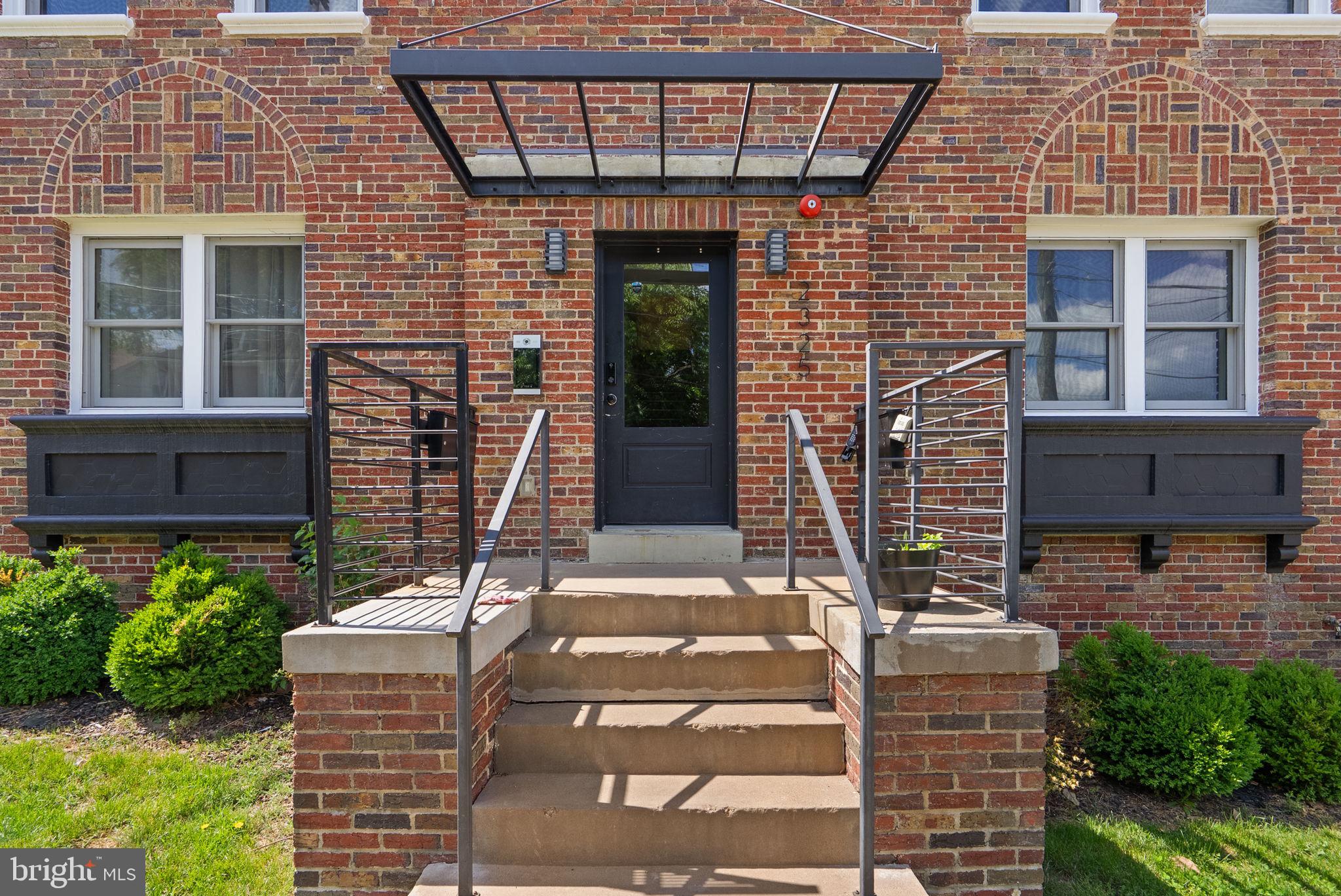2325 HIGH STREET SE 3