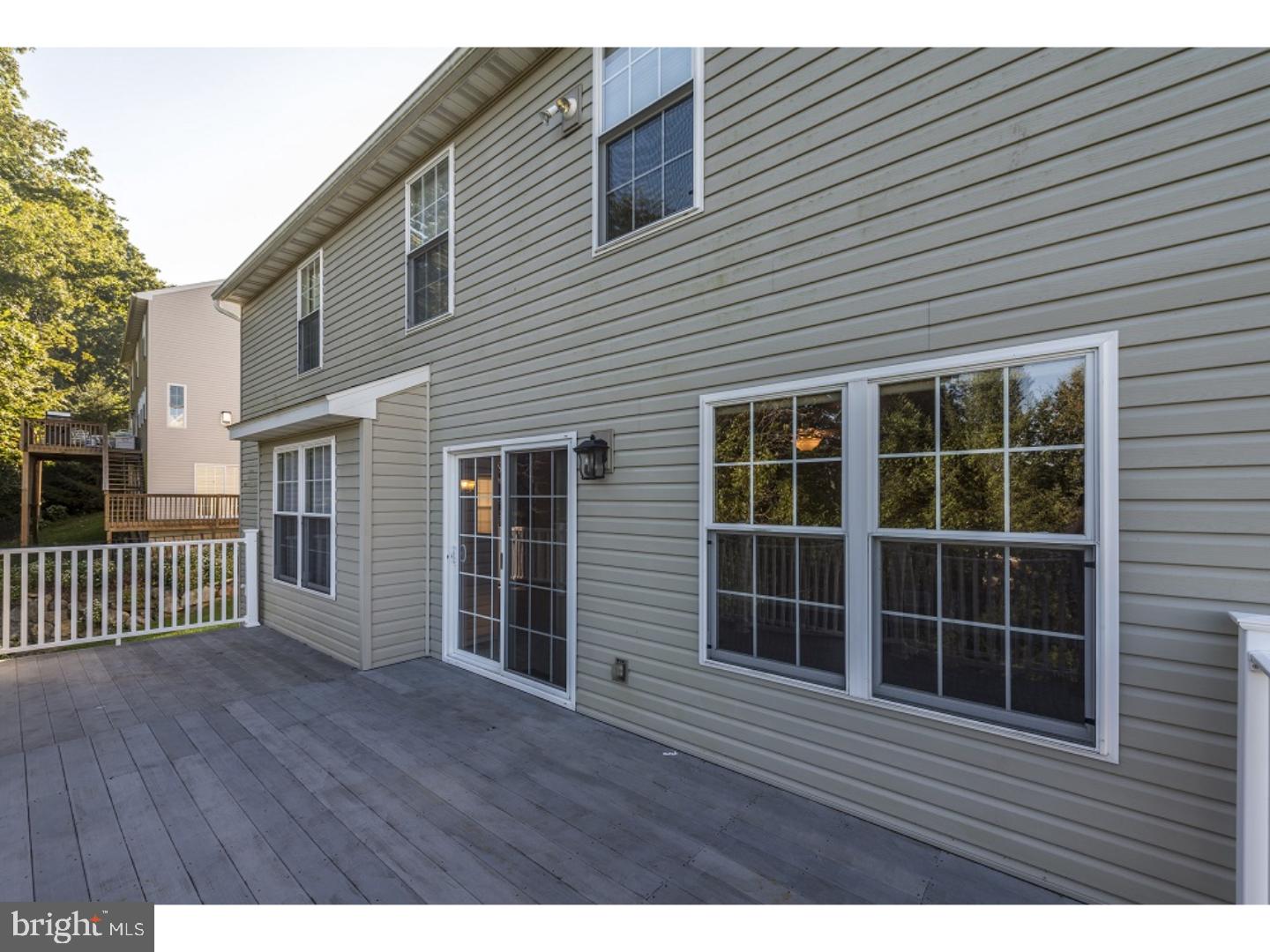 FIVE MILE HILL - Residential