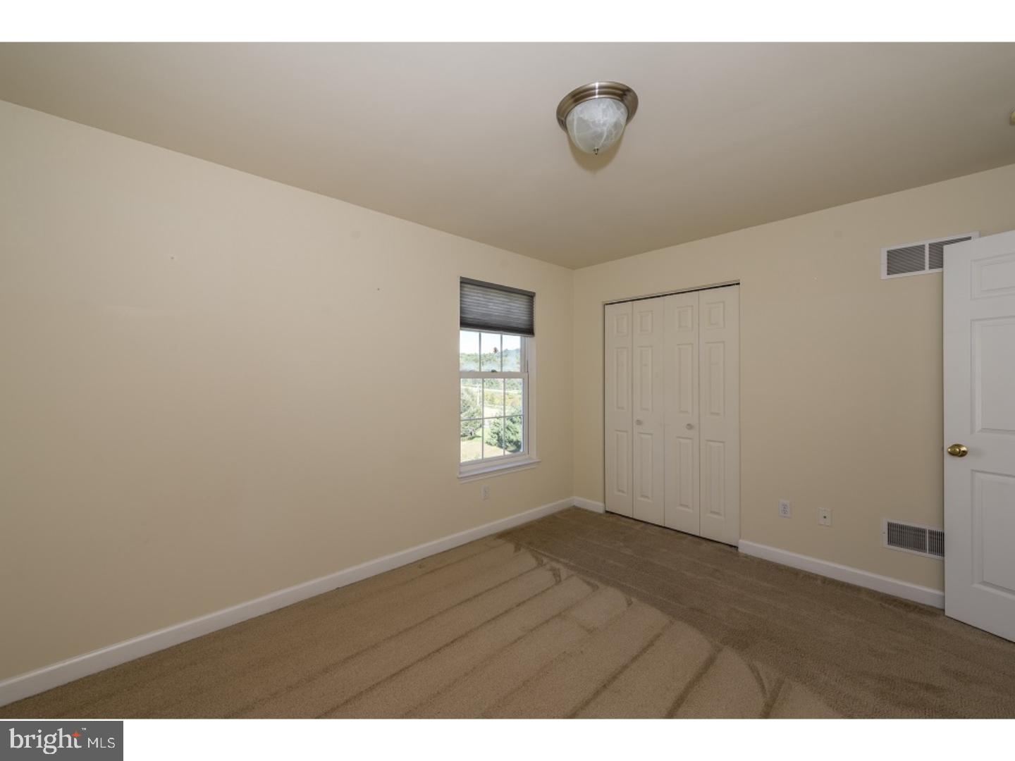 FIVE MILE HILL - Residential