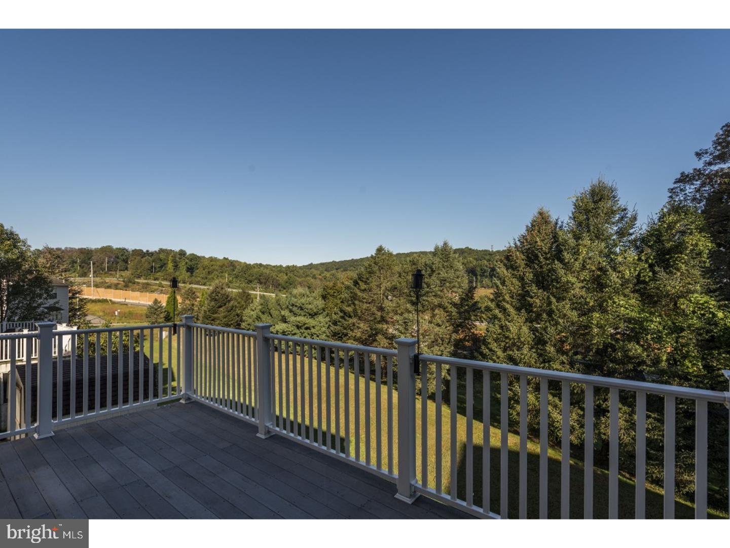 FIVE MILE HILL - Residential