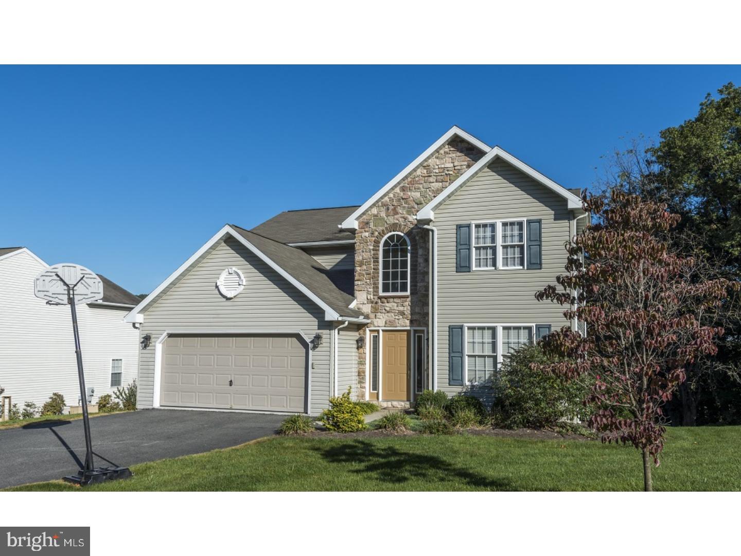 FIVE MILE HILL - Residential