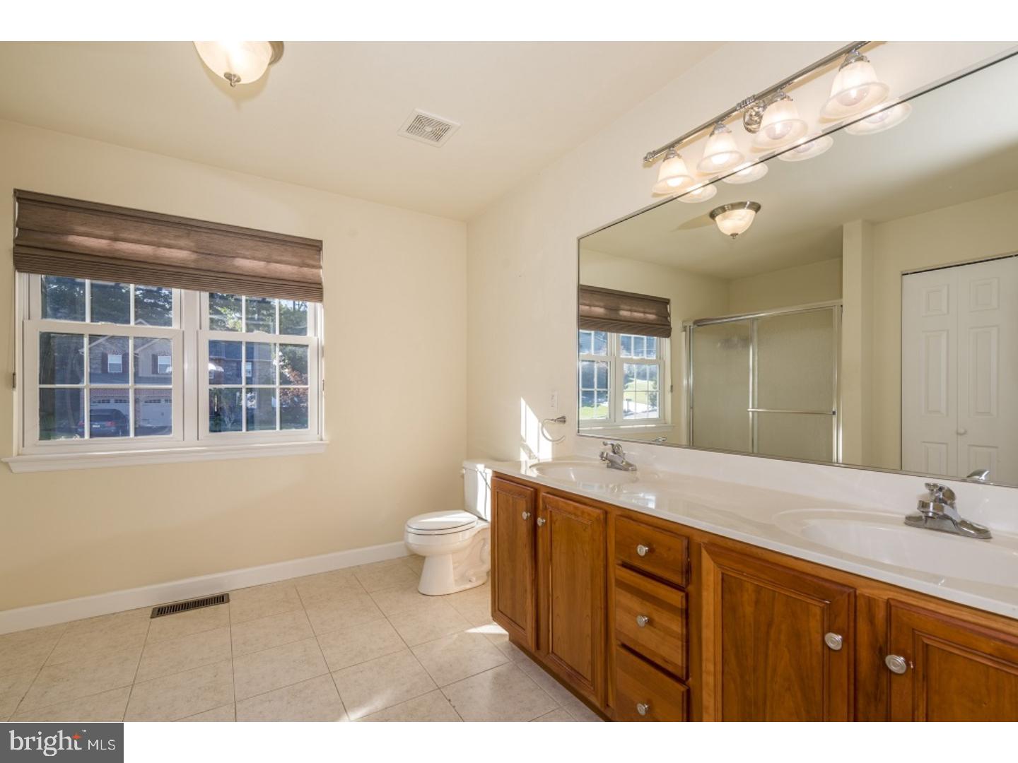 FIVE MILE HILL - Residential