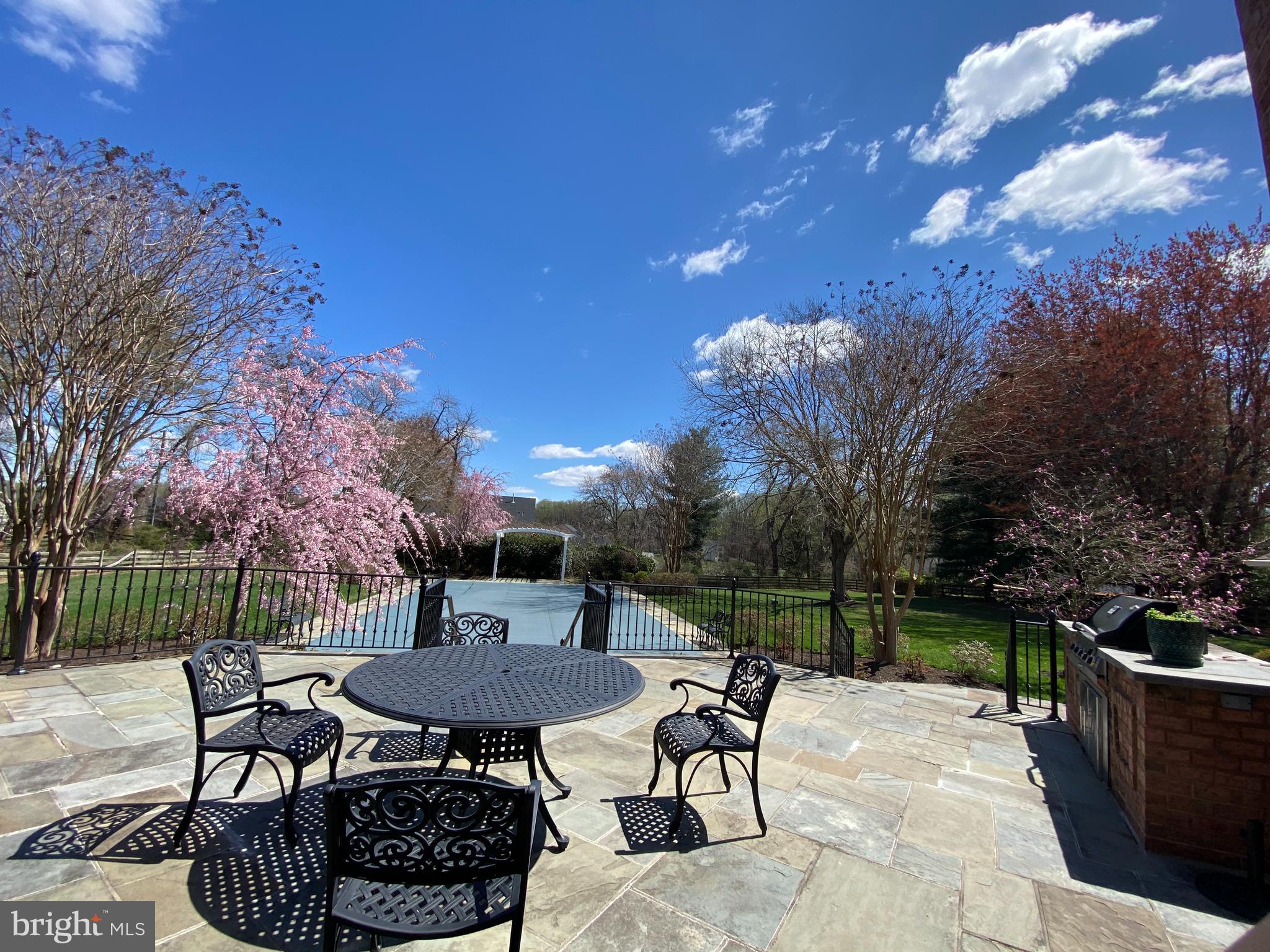 GREAT FALLS ESTATES - Residential