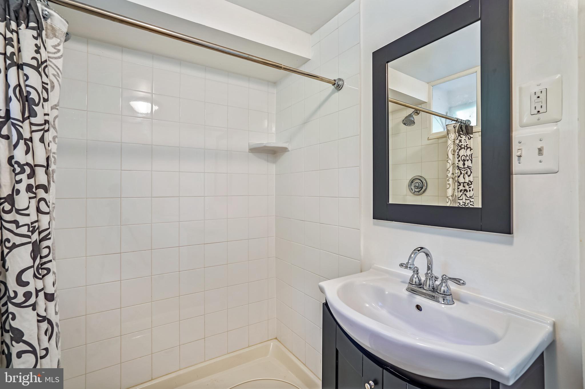 GREAT FALLS ESTATES - Residential