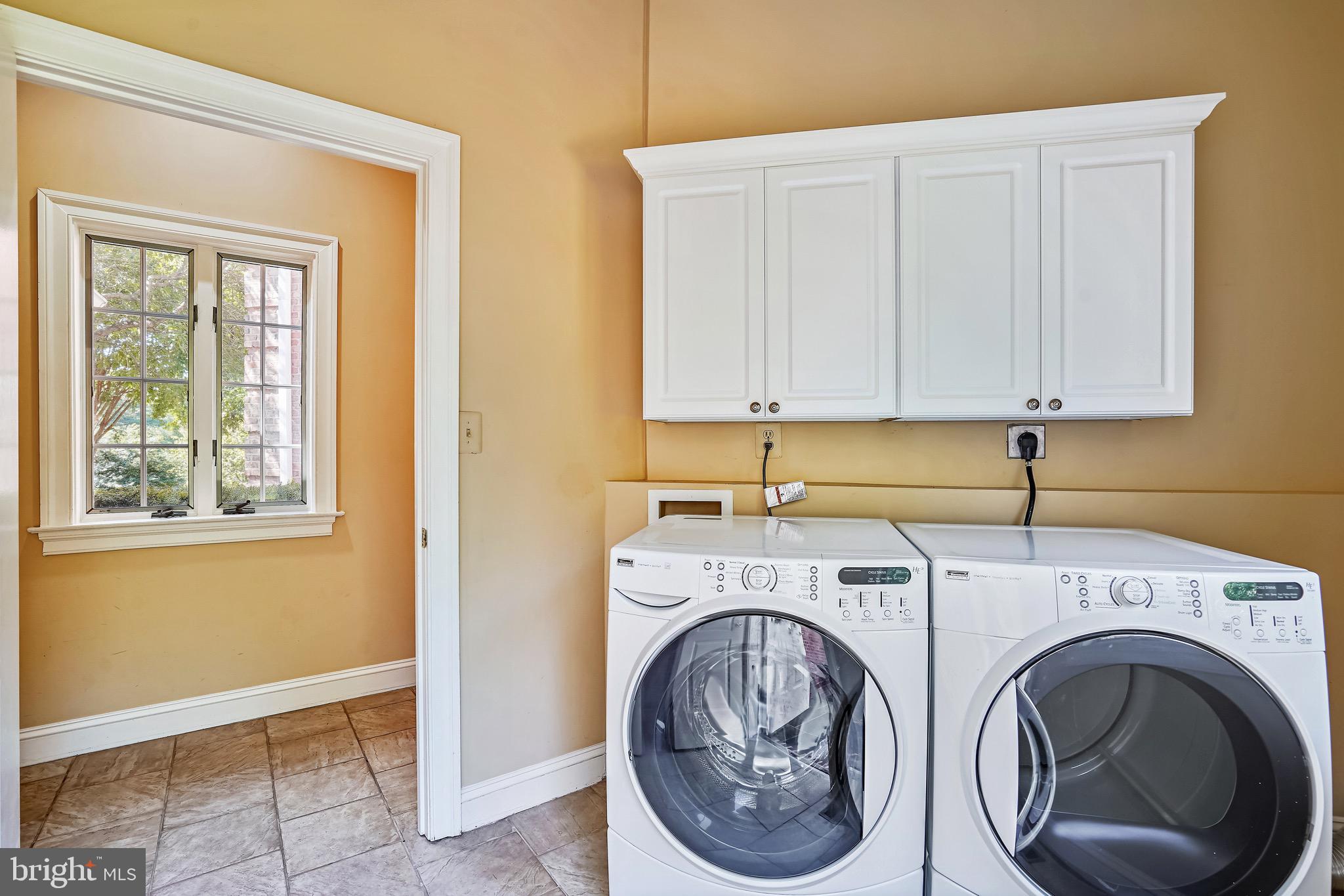 GREAT FALLS ESTATES - Residential