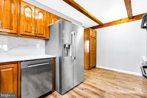 Tiny photo for 346 Lakeview Avenue, DREXEL HILL, PA 19026 (MLS # PADE2102514)