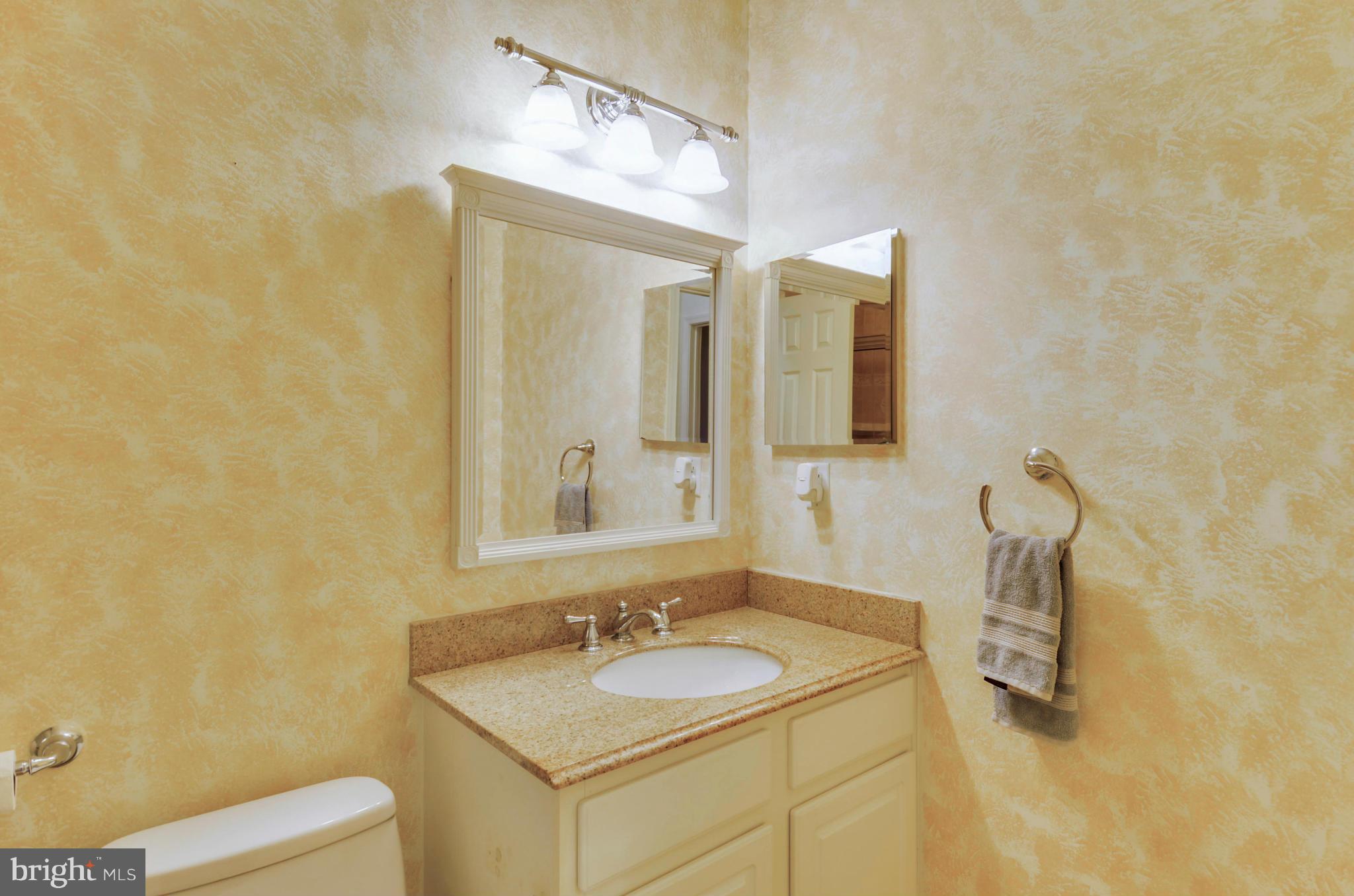 ISLAND CREEK - Residential